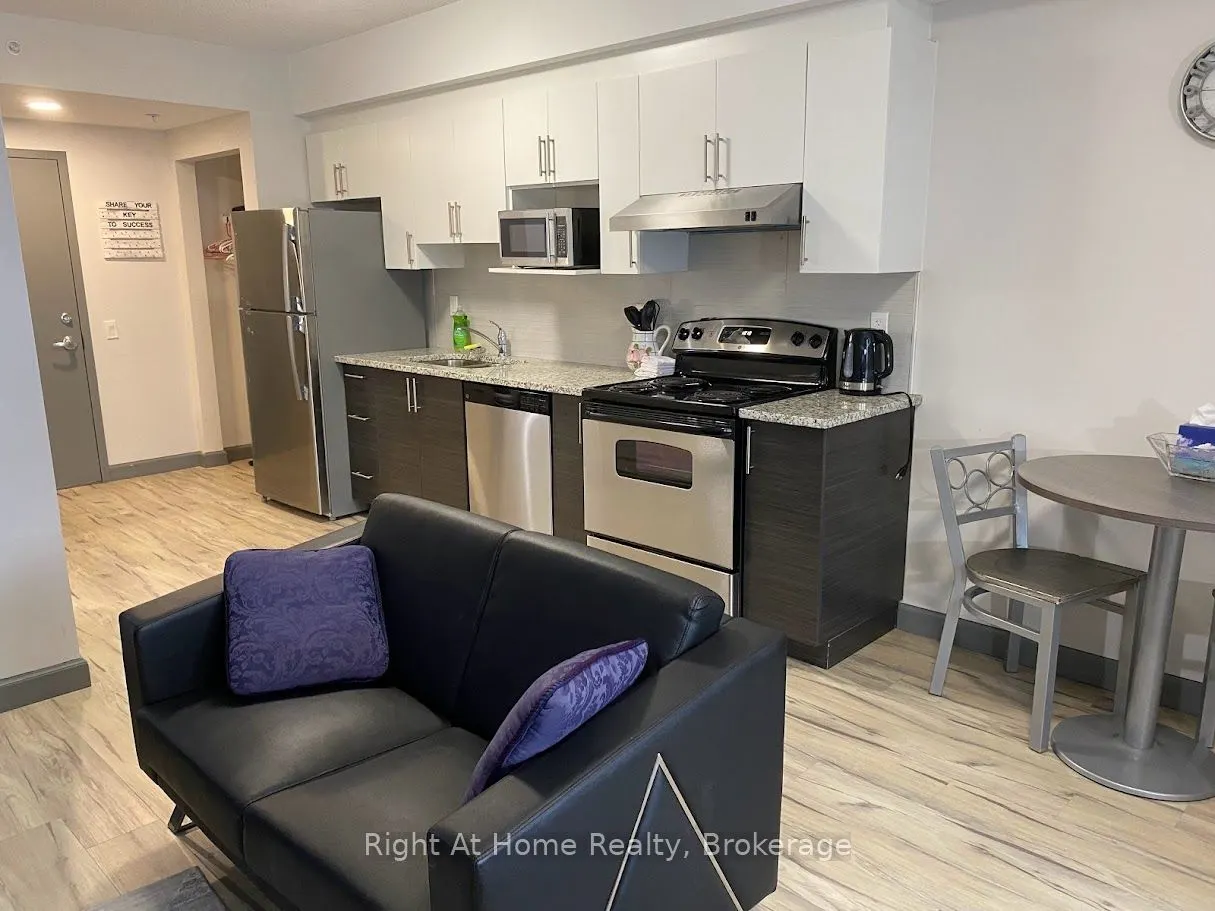 258A Sunview Street, #1710
