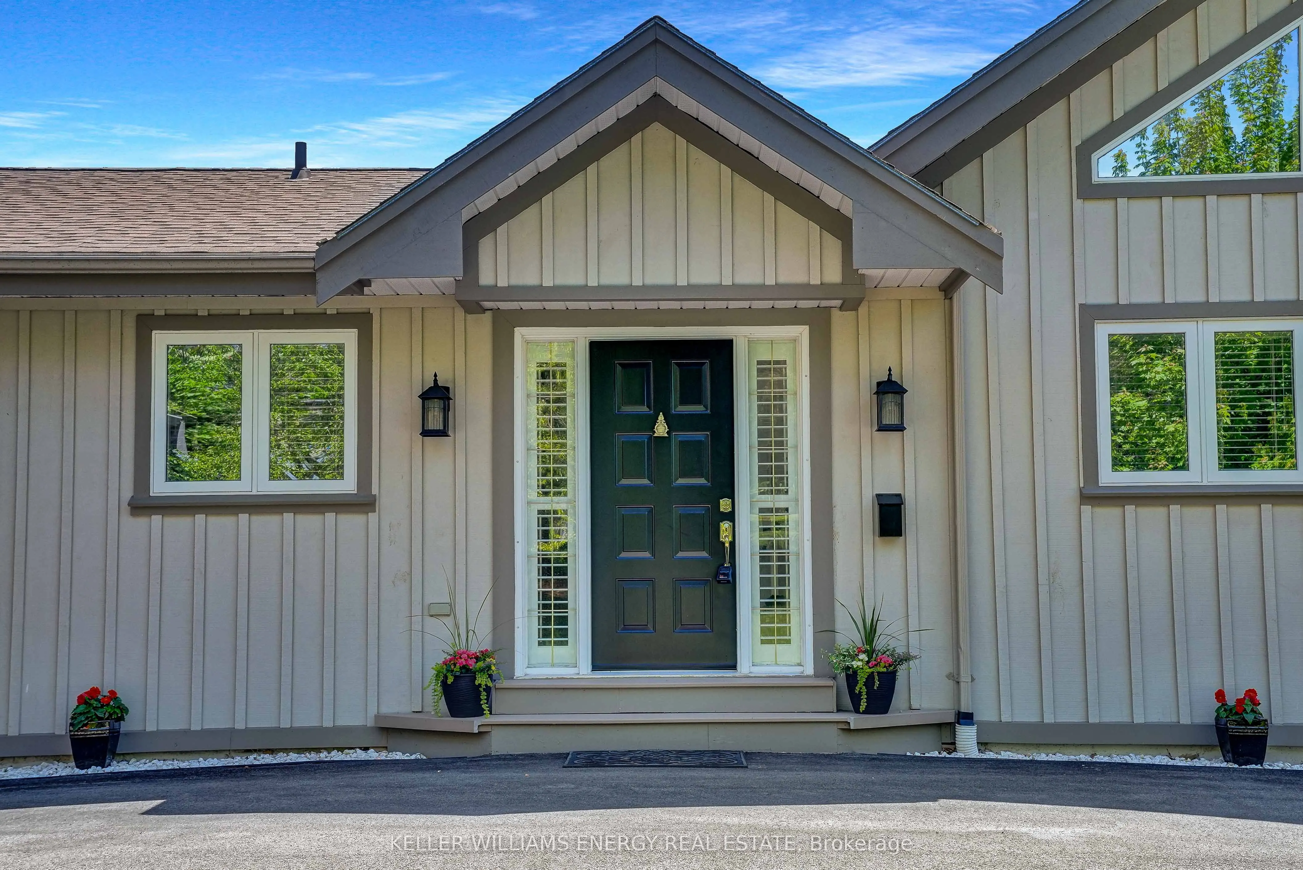 43 Smiths Bay Avenue