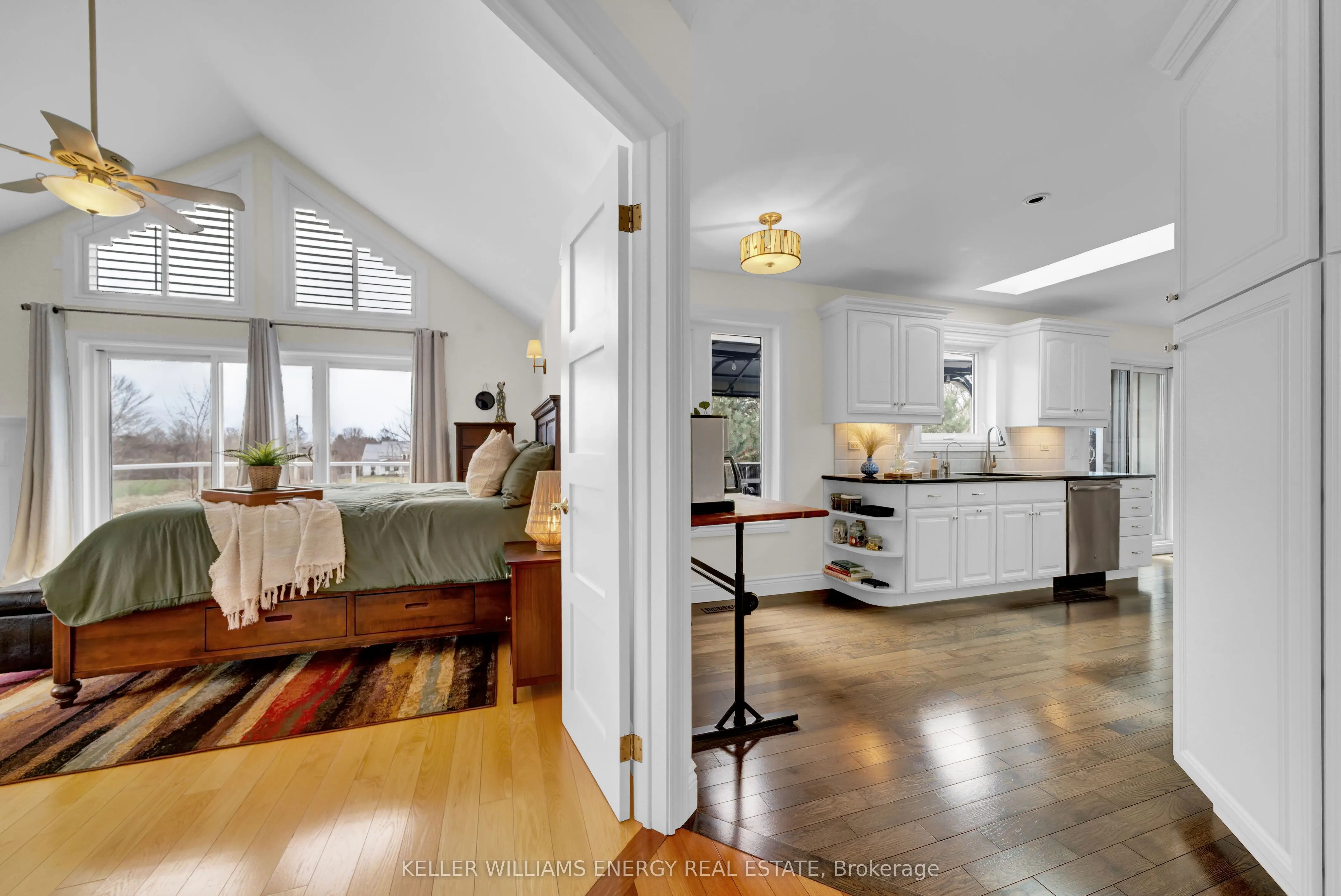 43 Smiths Bay Avenue