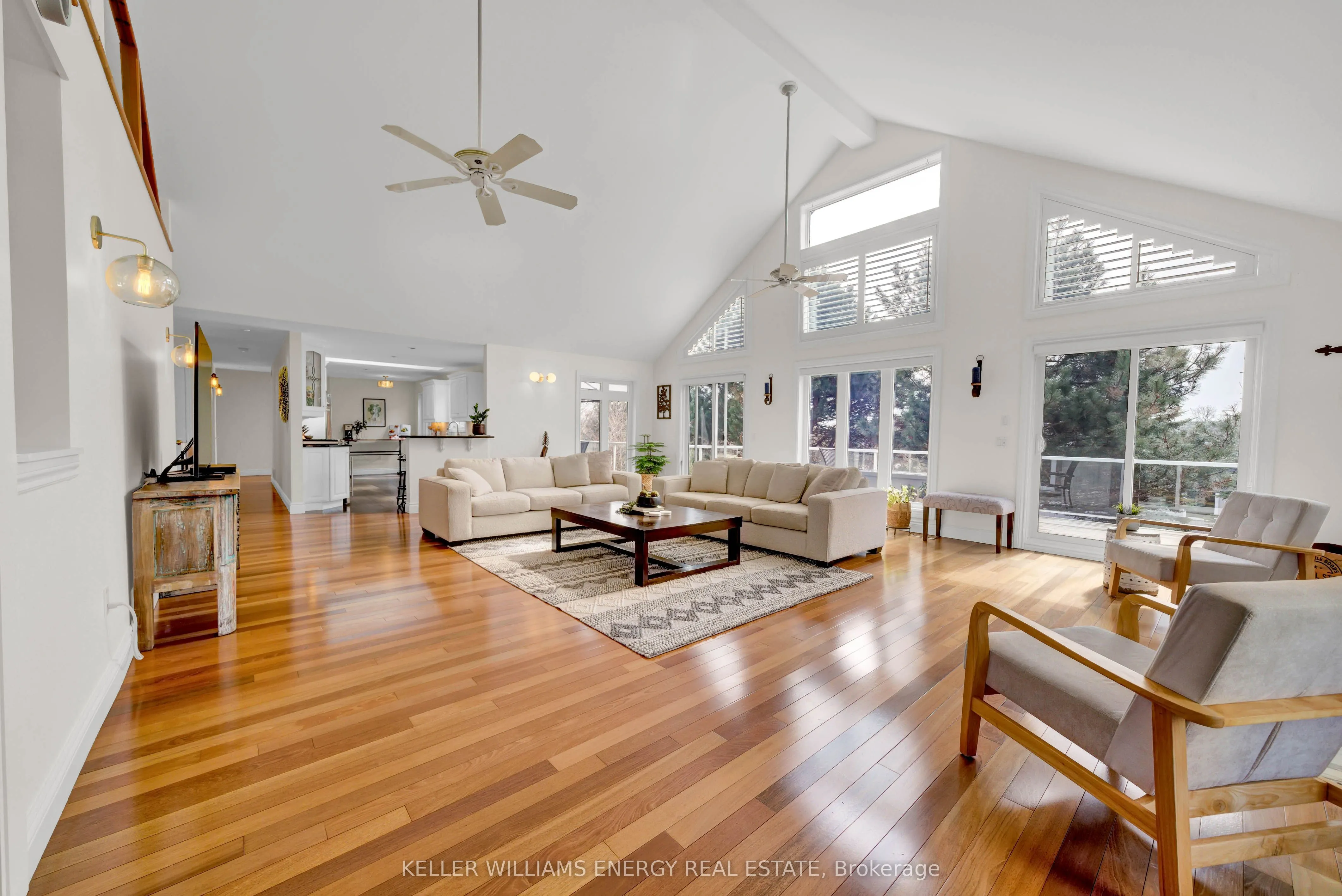 43 Smiths Bay Avenue