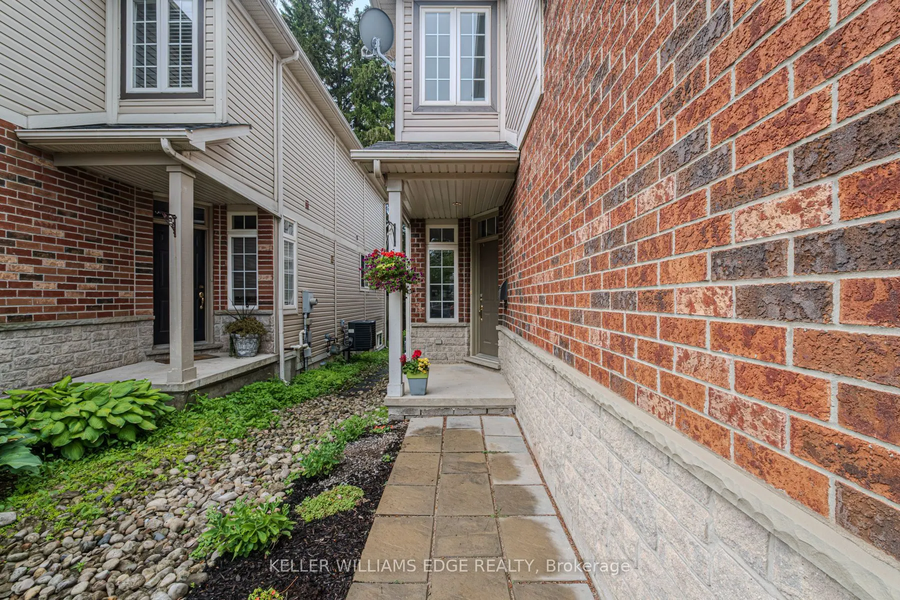 18 Sunnycroft Court