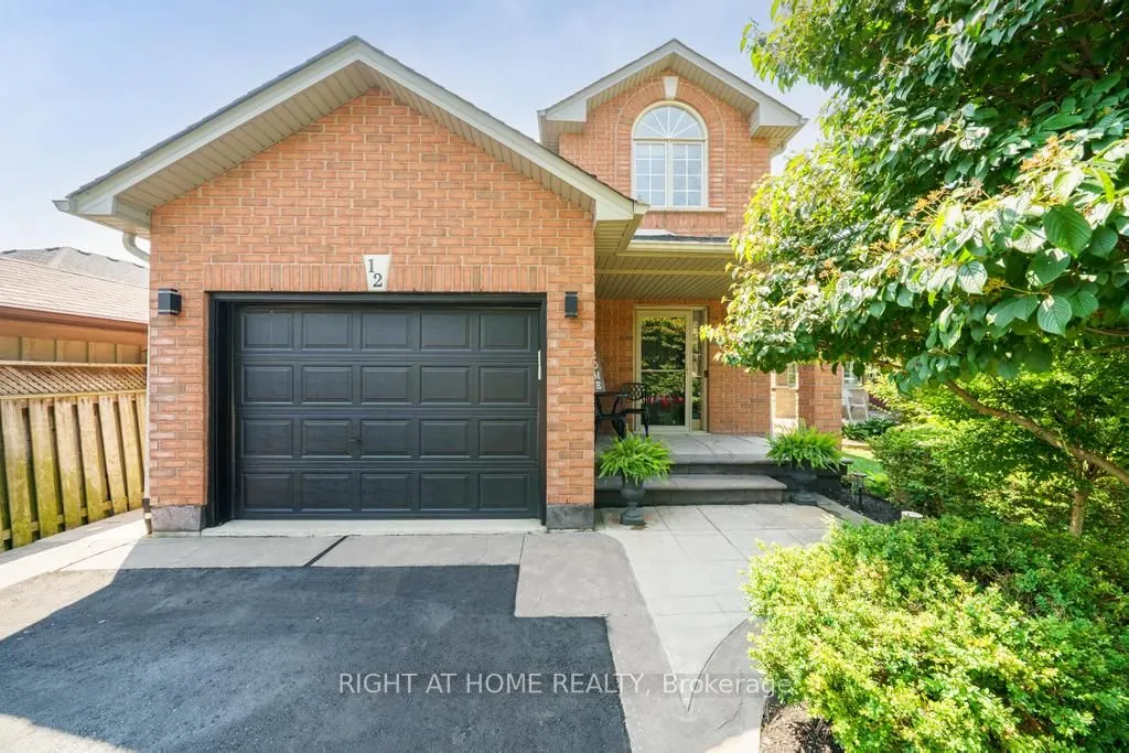12 Valridge Court