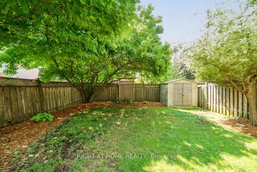 12 Valridge Court