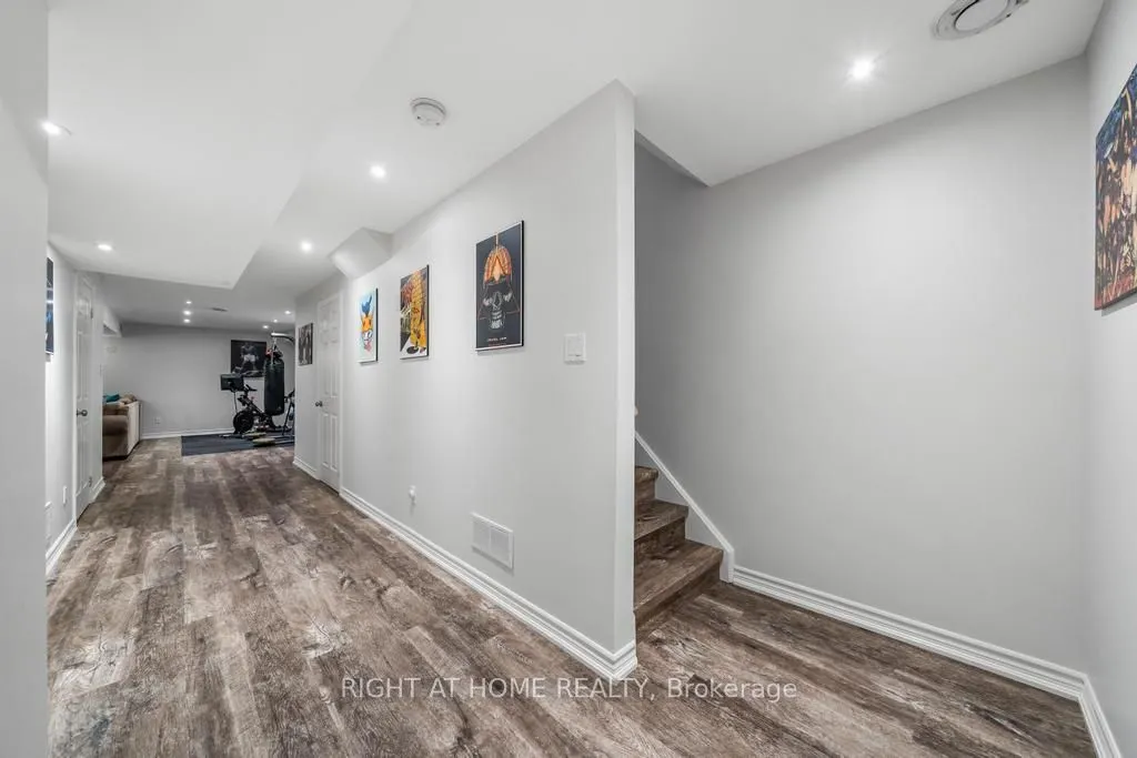 12 Valridge Court