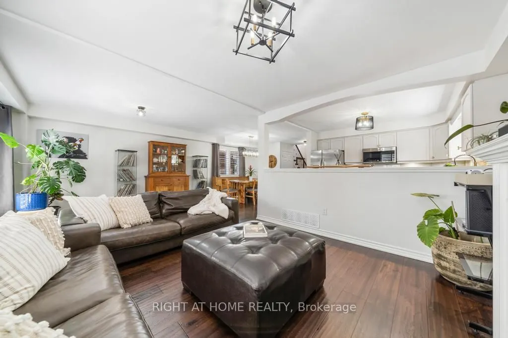 12 Valridge Court