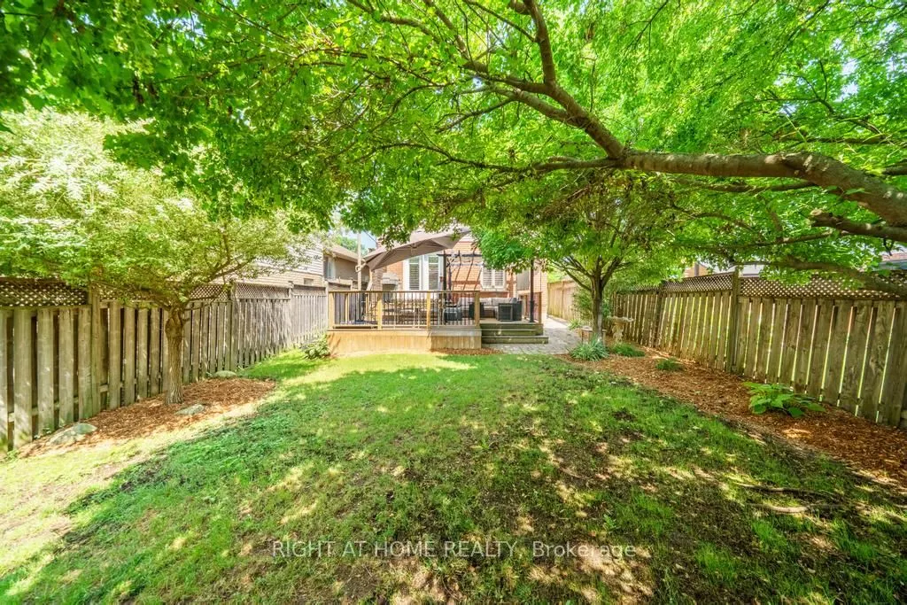 12 Valridge Court