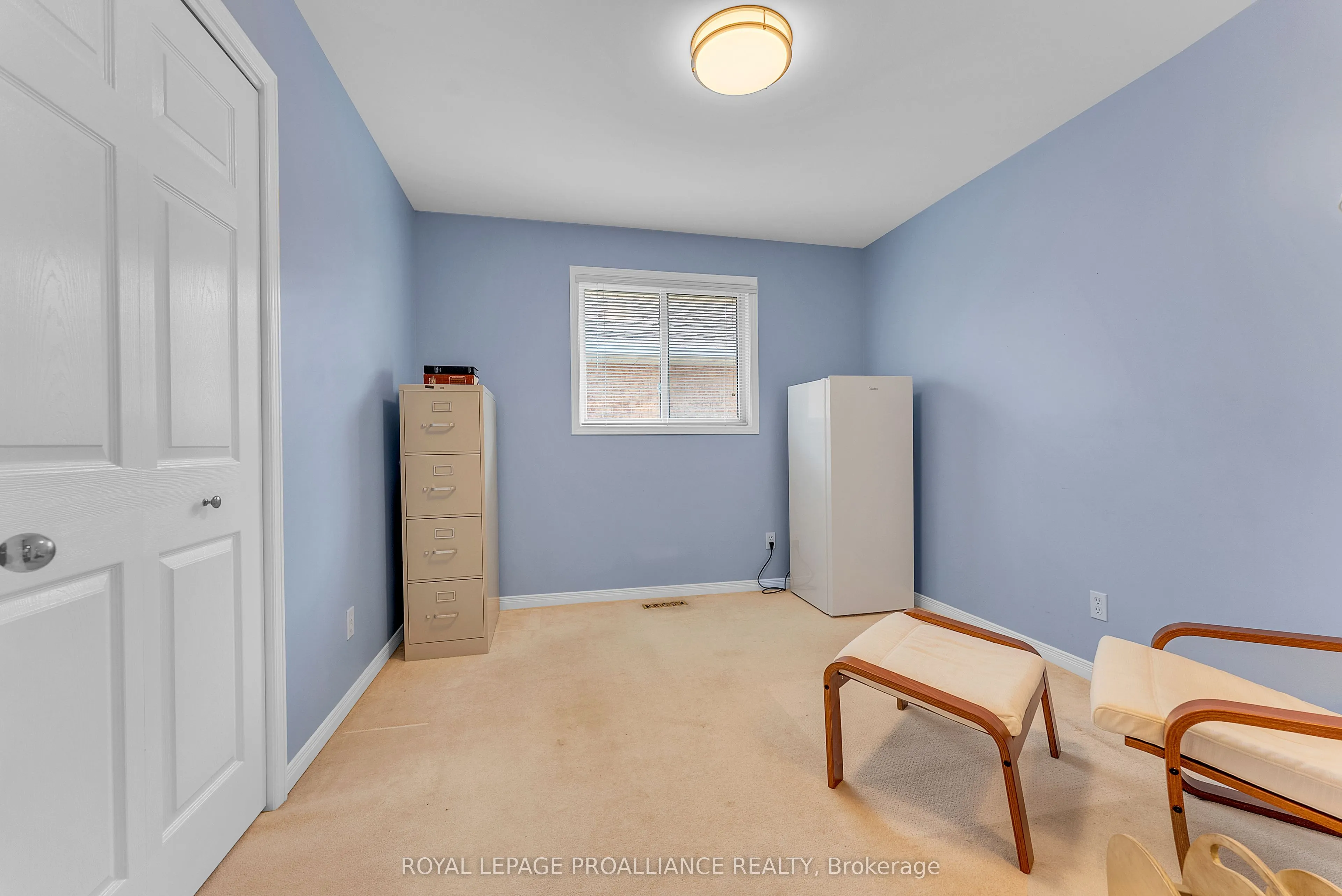 17 Hemlock Crescent
