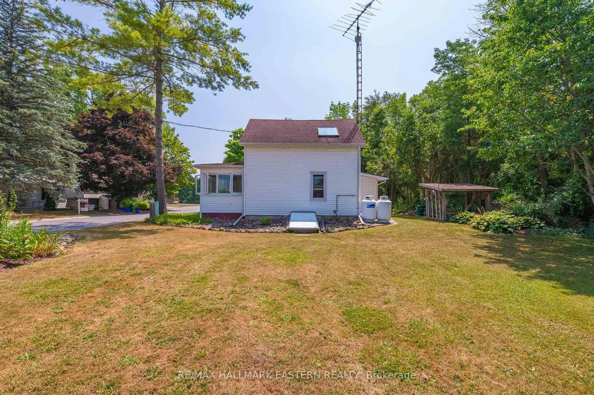 1245 Glen Ross Road