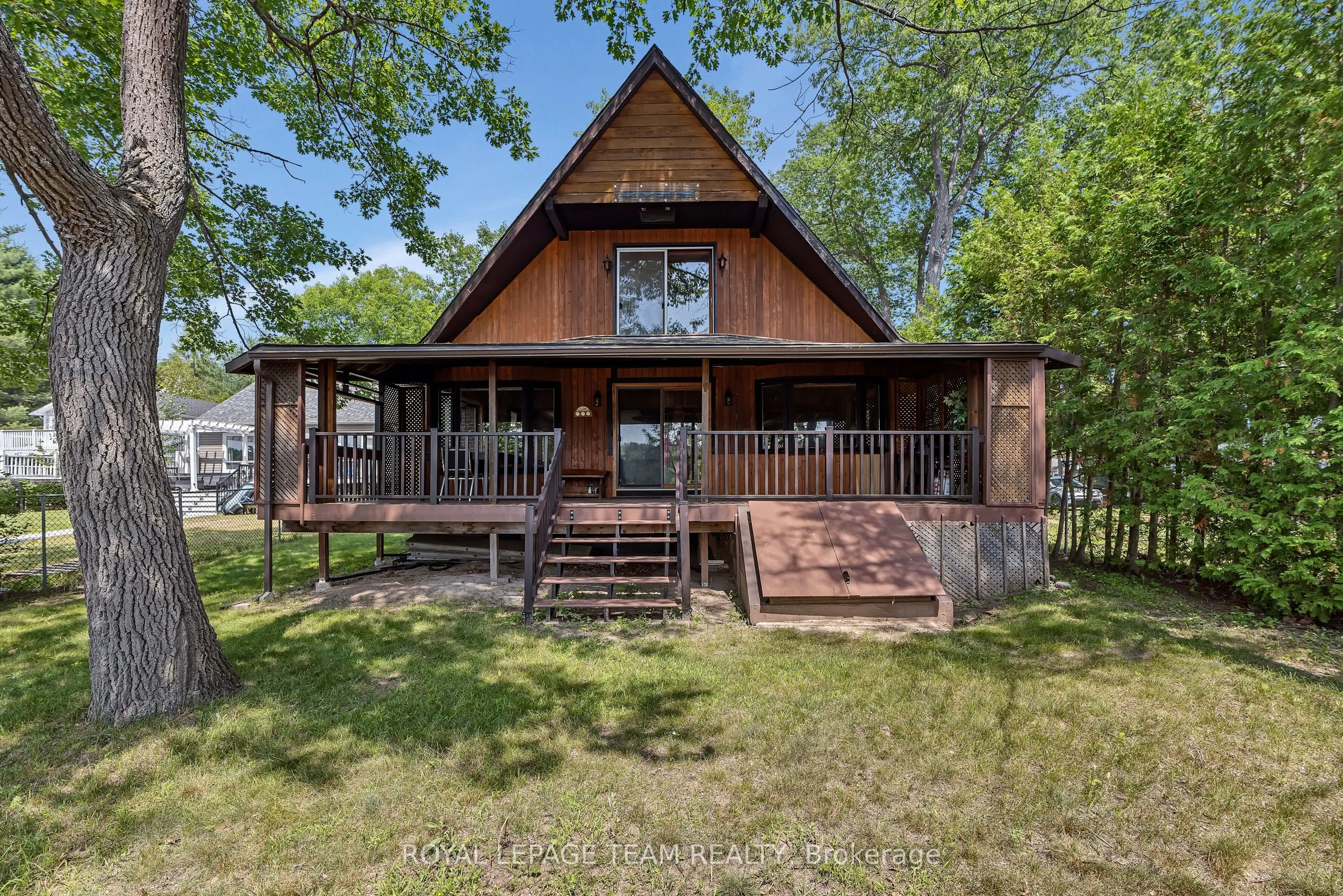 1210 Bayview Drive