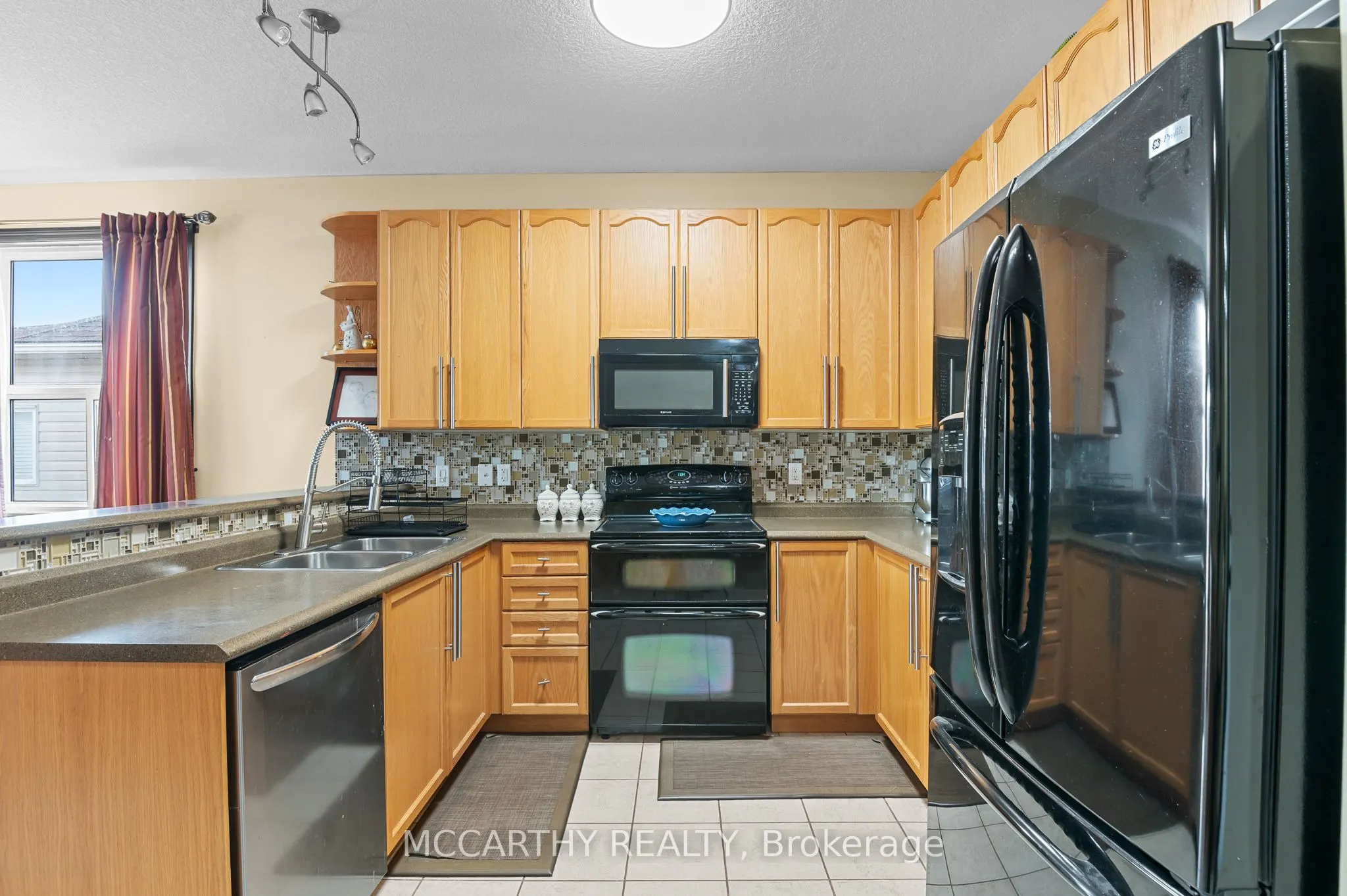 541 Fiddle Park Lane