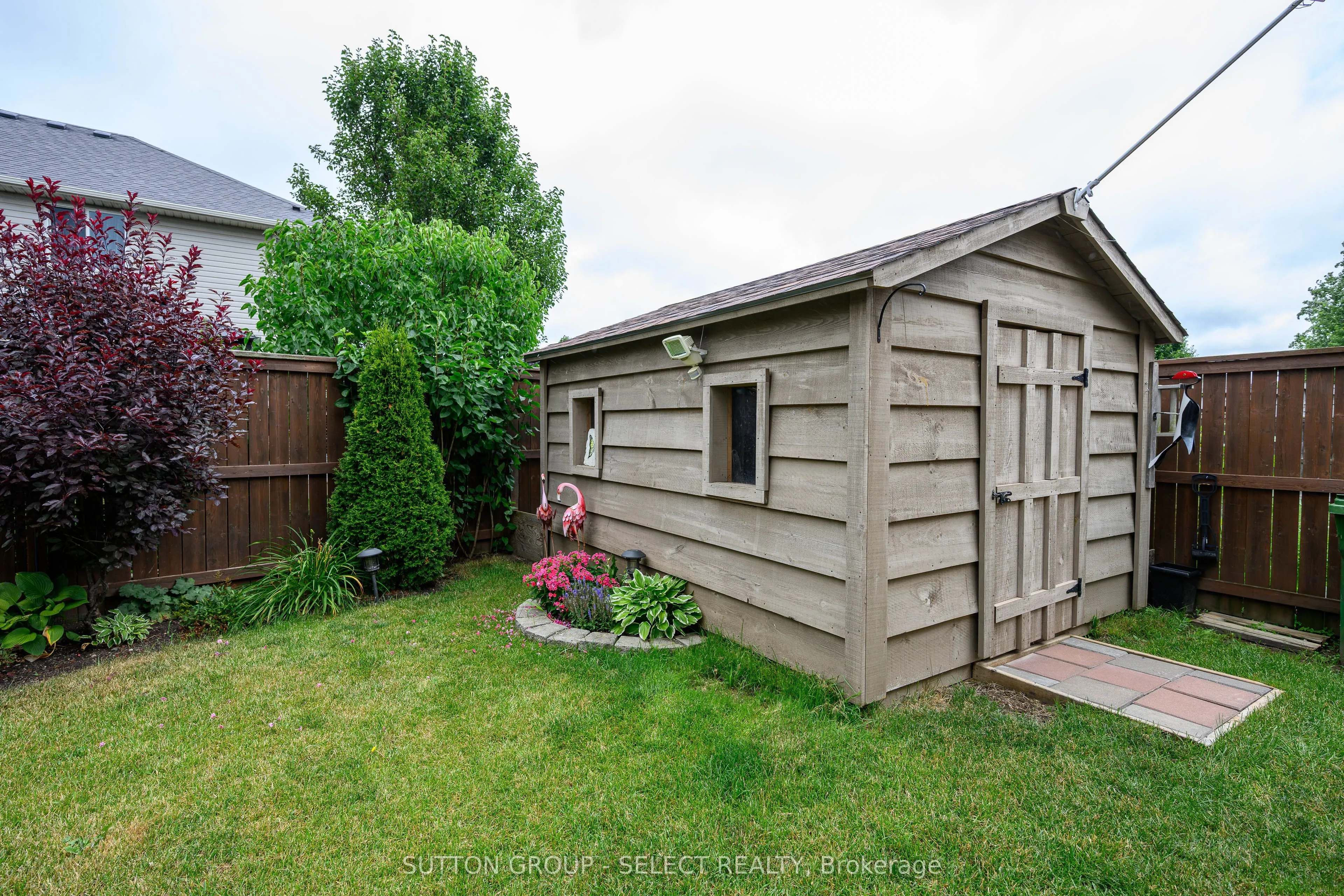 7 AMBLESIDE Drive