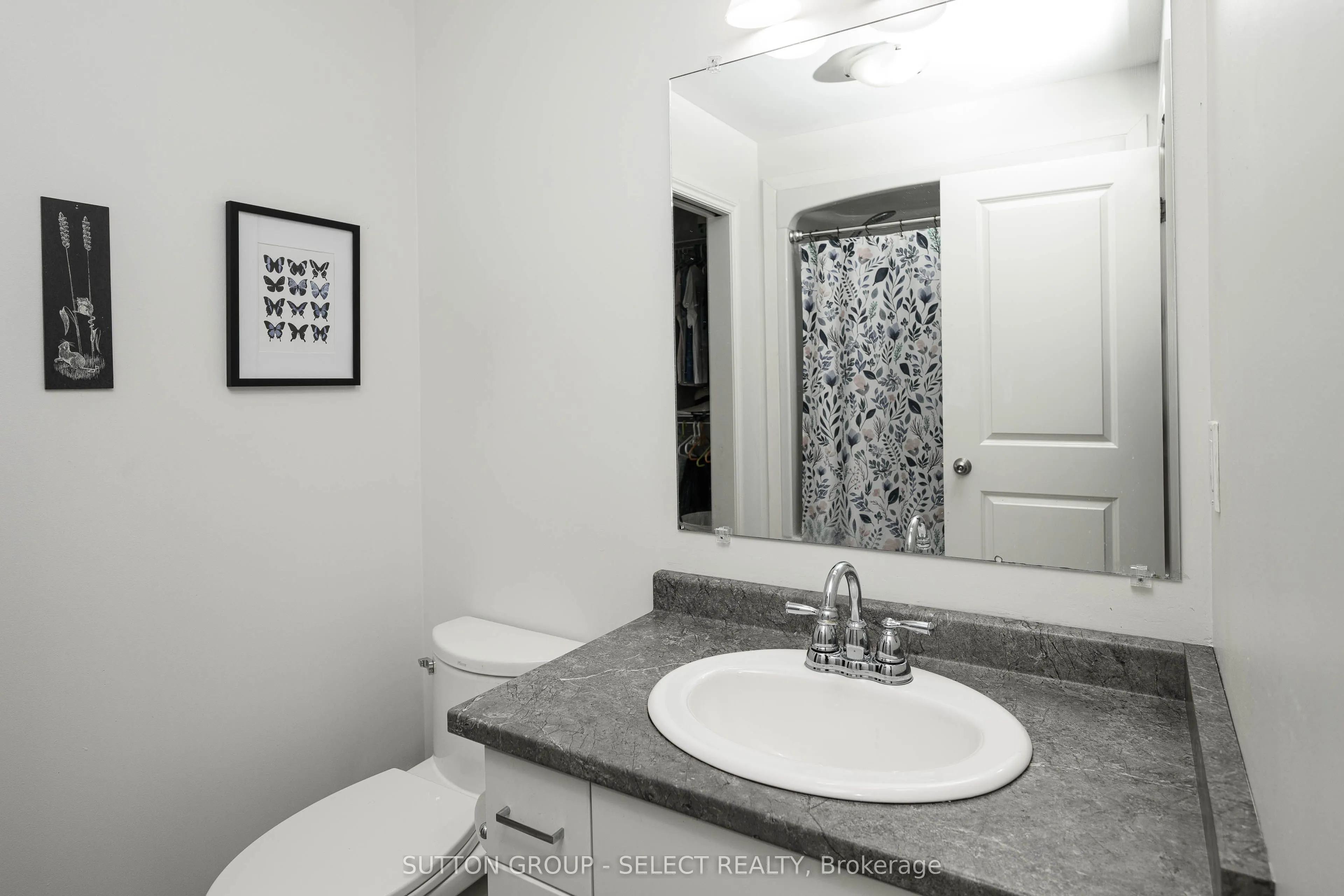 7 AMBLESIDE Drive