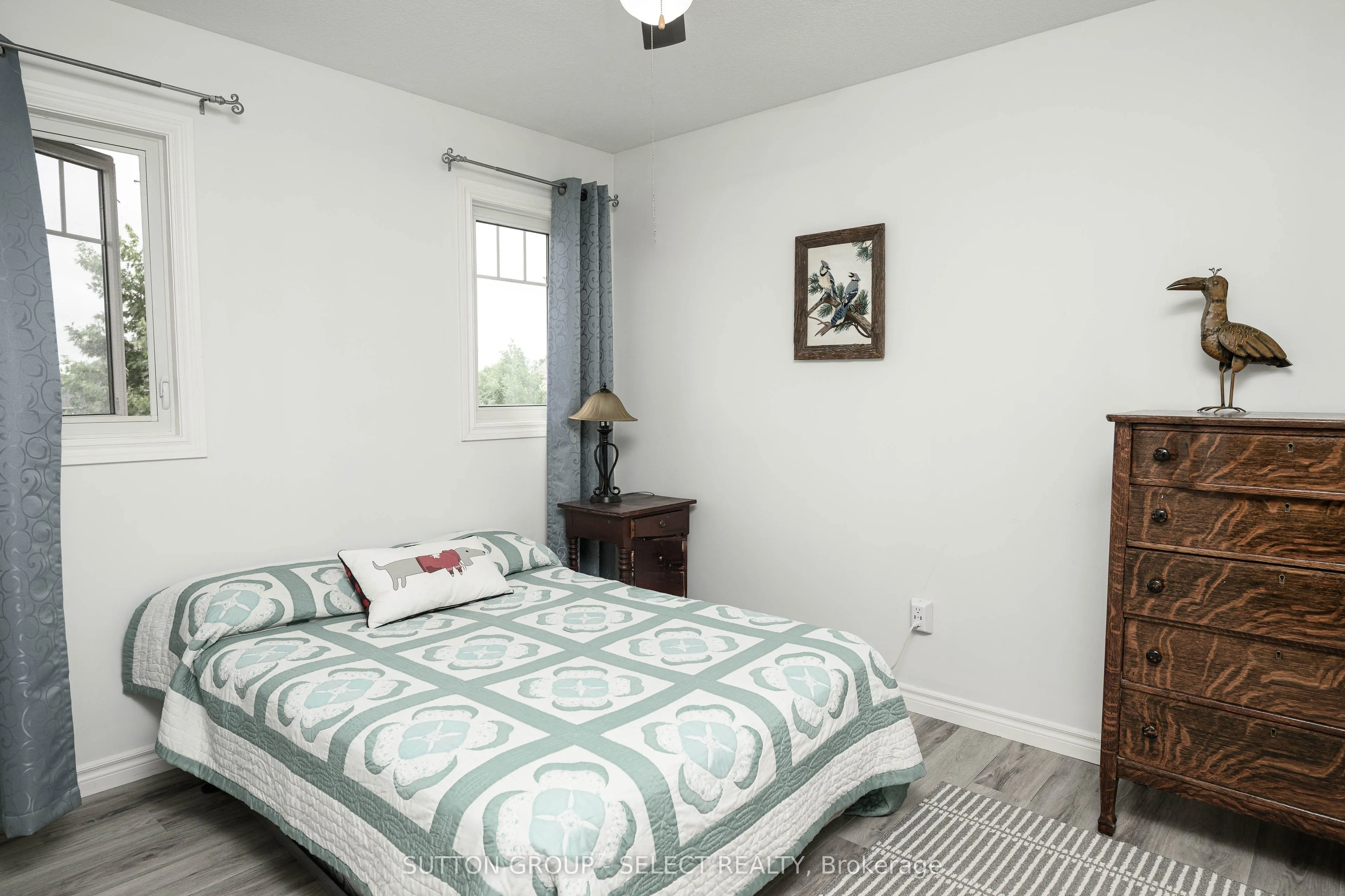 7 AMBLESIDE Drive