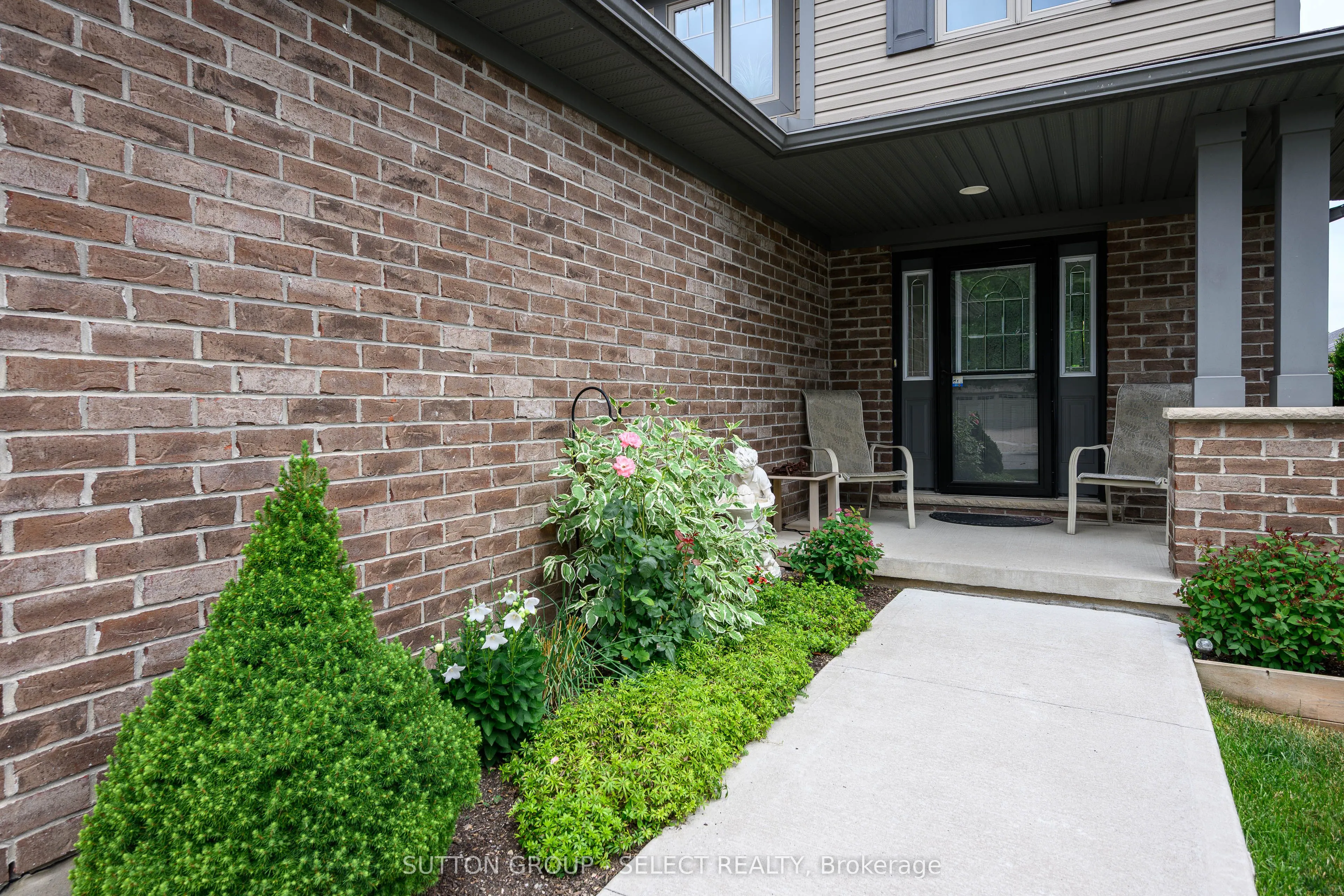 7 AMBLESIDE Drive
