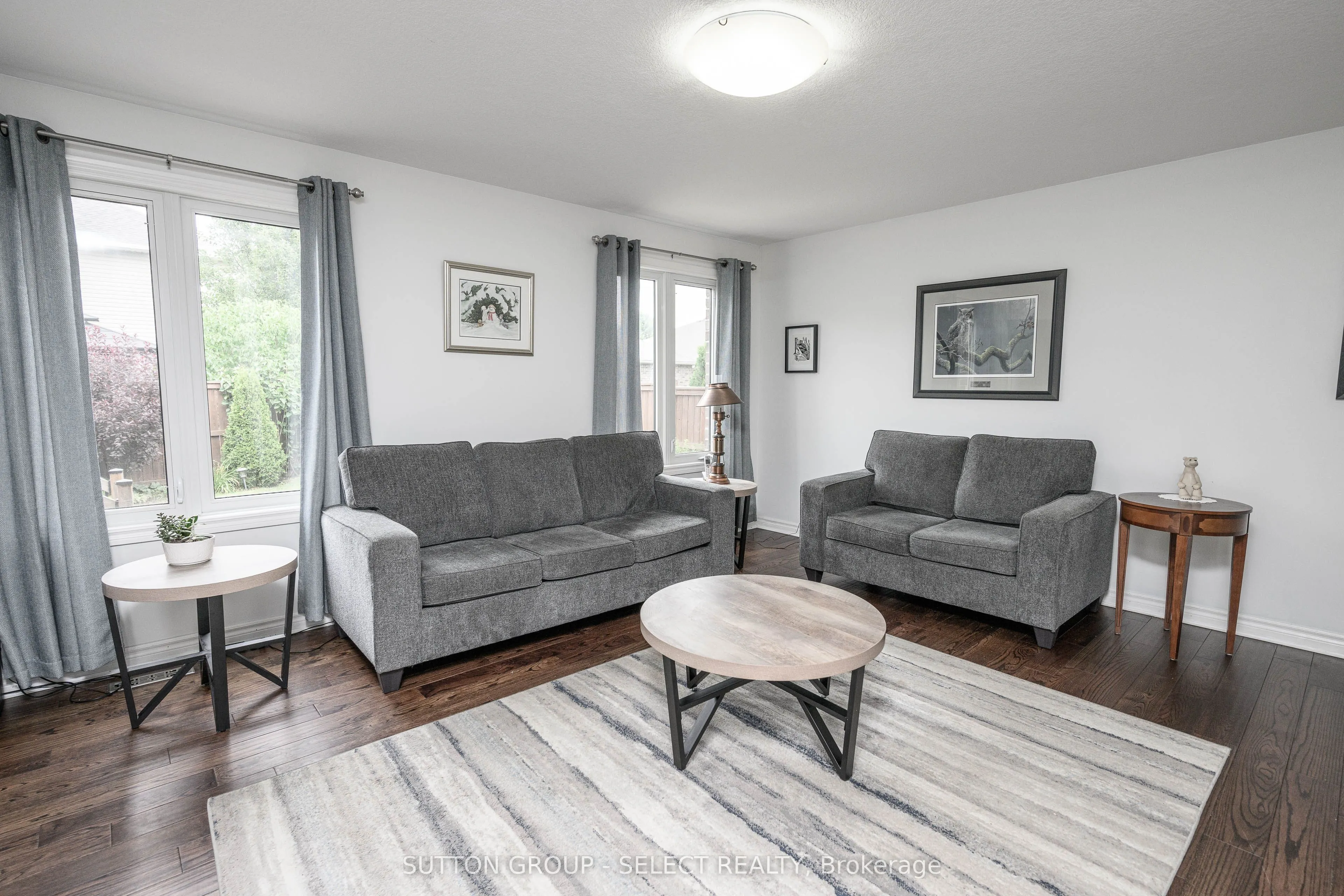 7 AMBLESIDE Drive