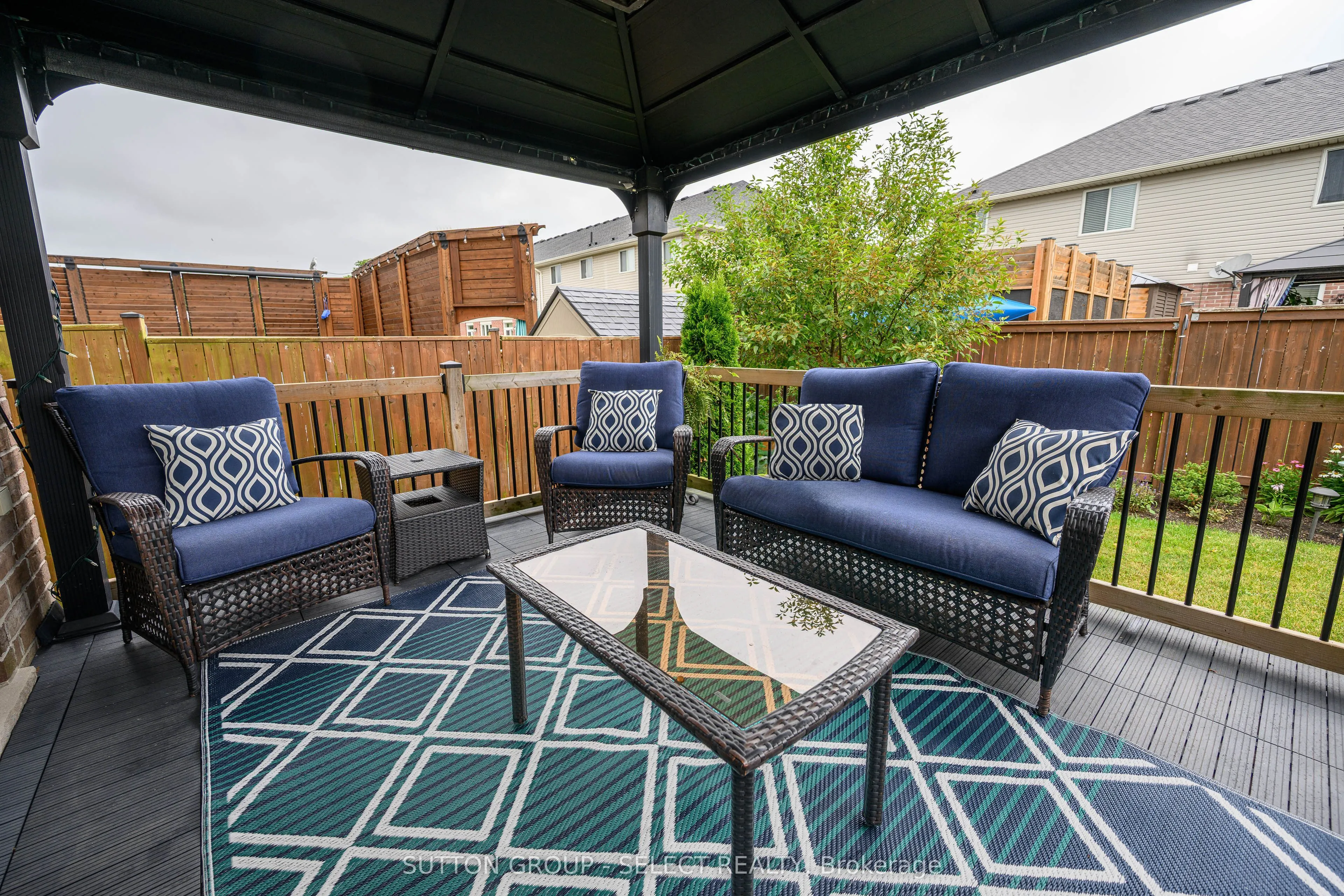 7 AMBLESIDE Drive
