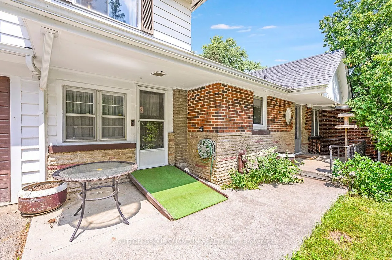 18 Sullivan's Lane