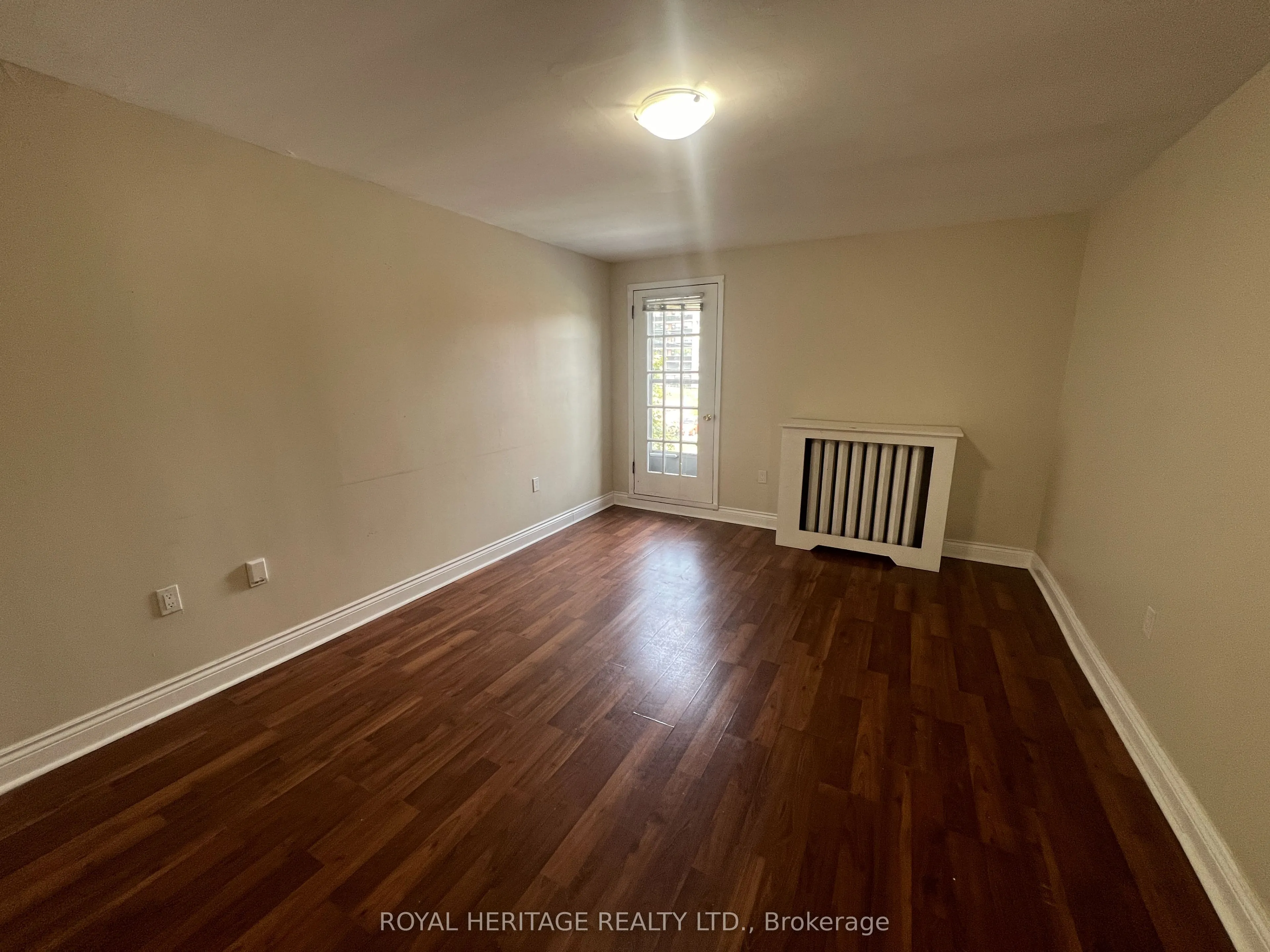 80 Bridge Street W, #2