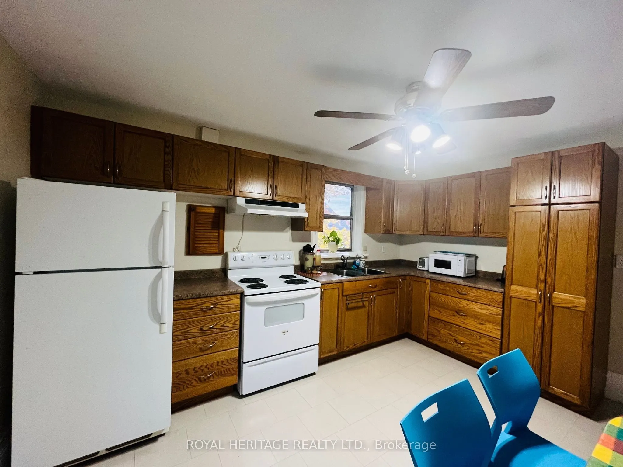 80 Bridge Street W, #2