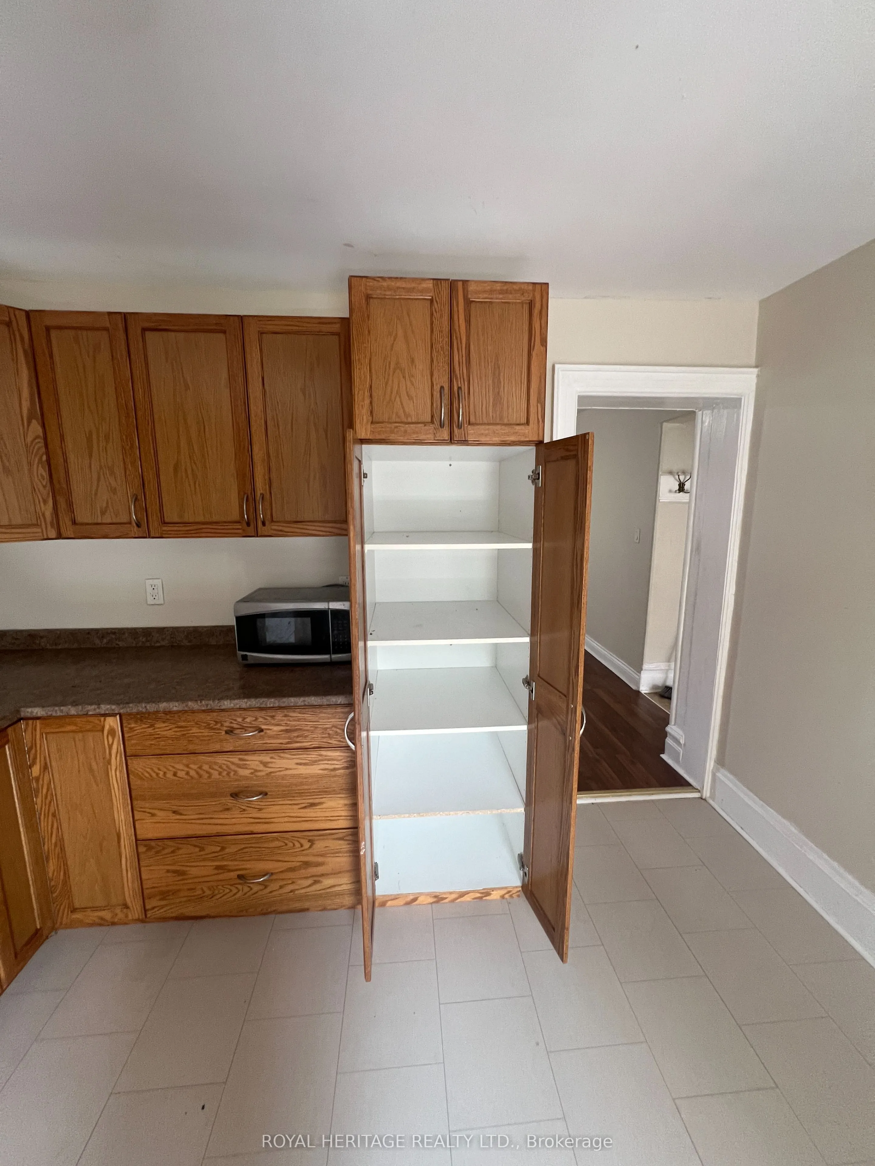 80 Bridge Street W, #2