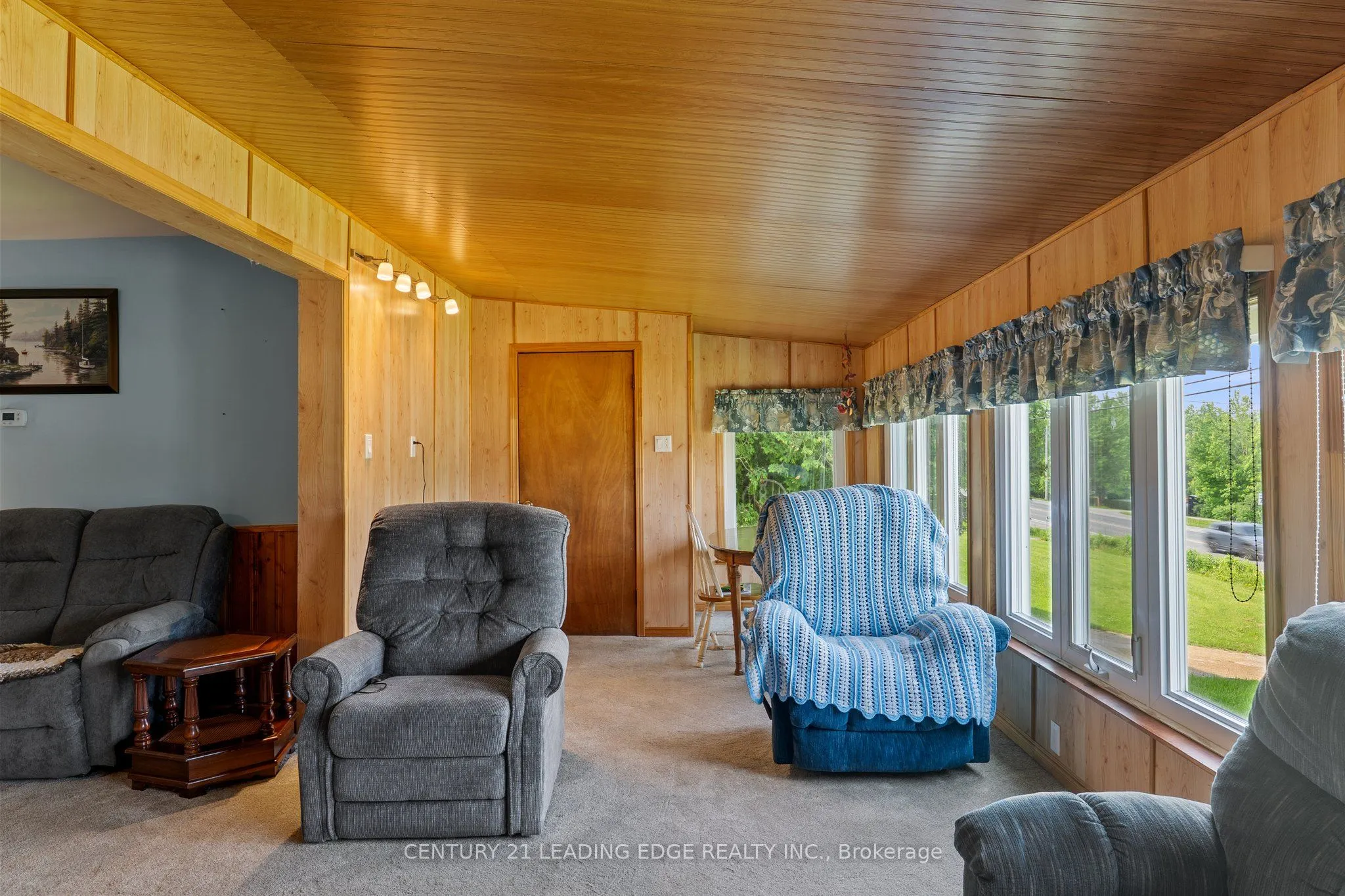 3094 Lakefield Road
