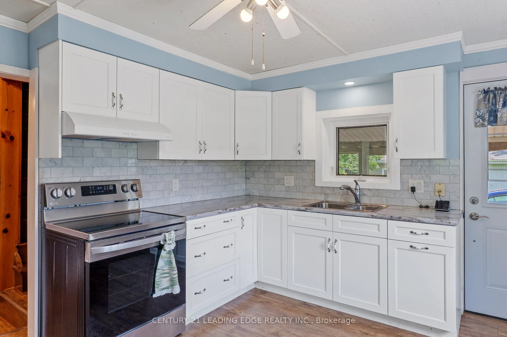 3094 Lakefield Road