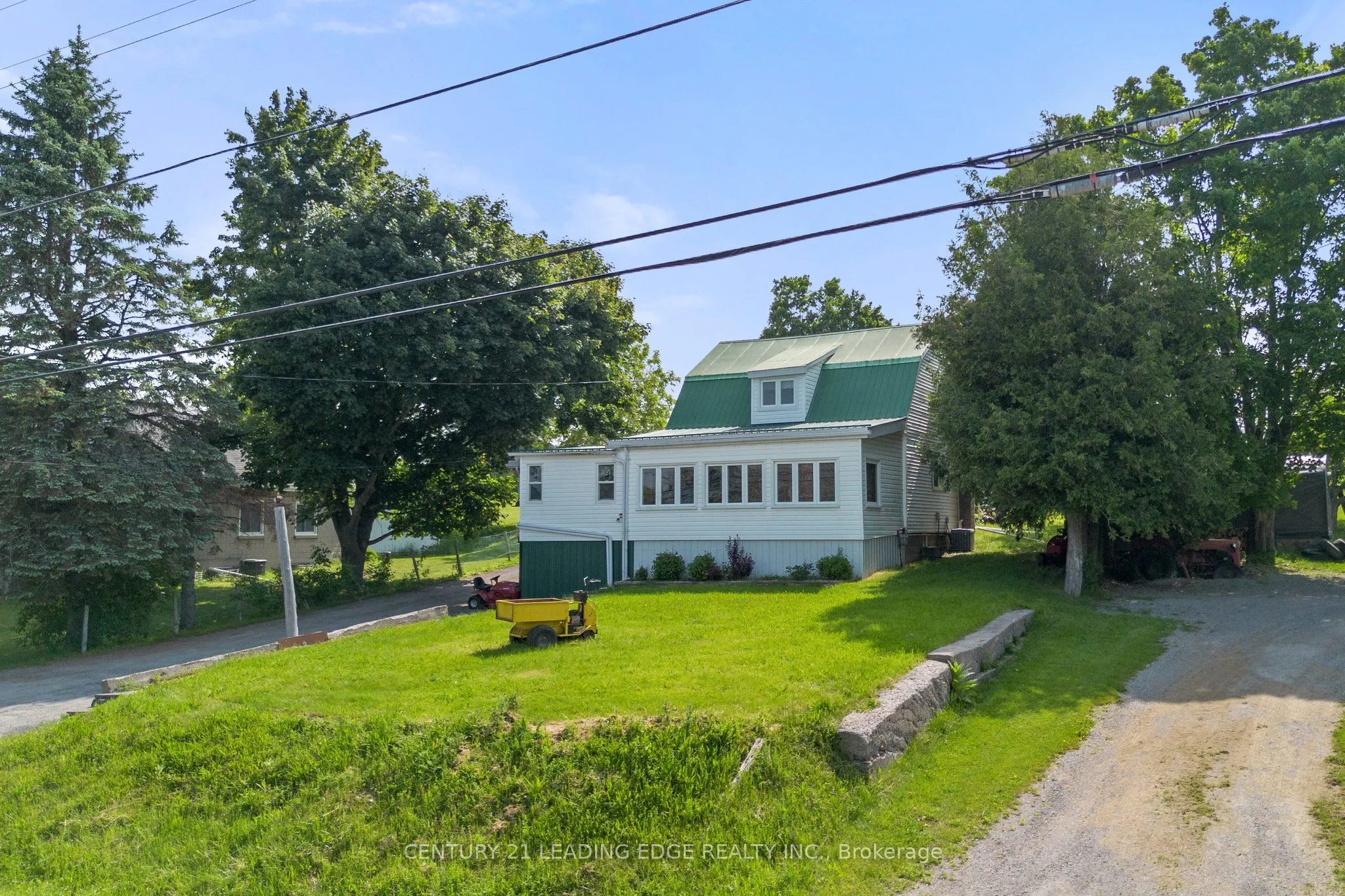 3094 Lakefield Road