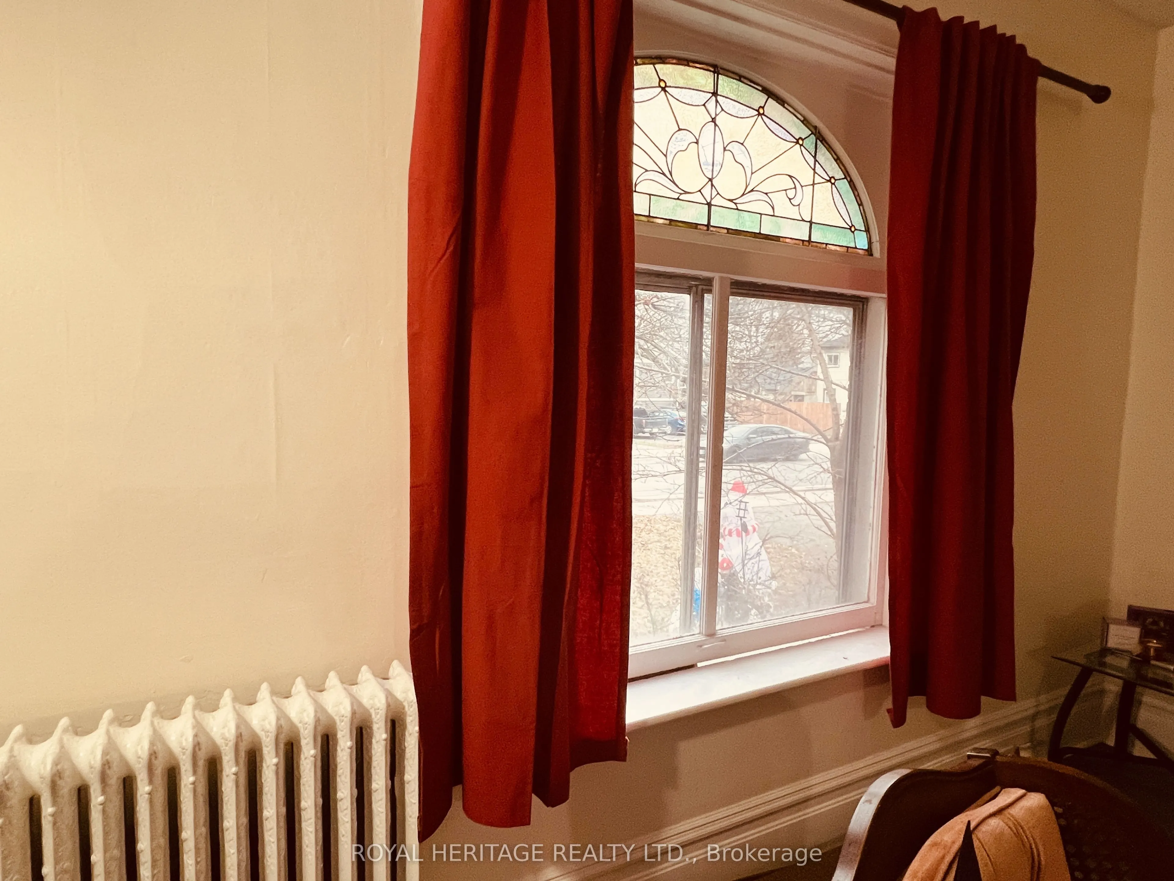 80 Bridge Street W, #1