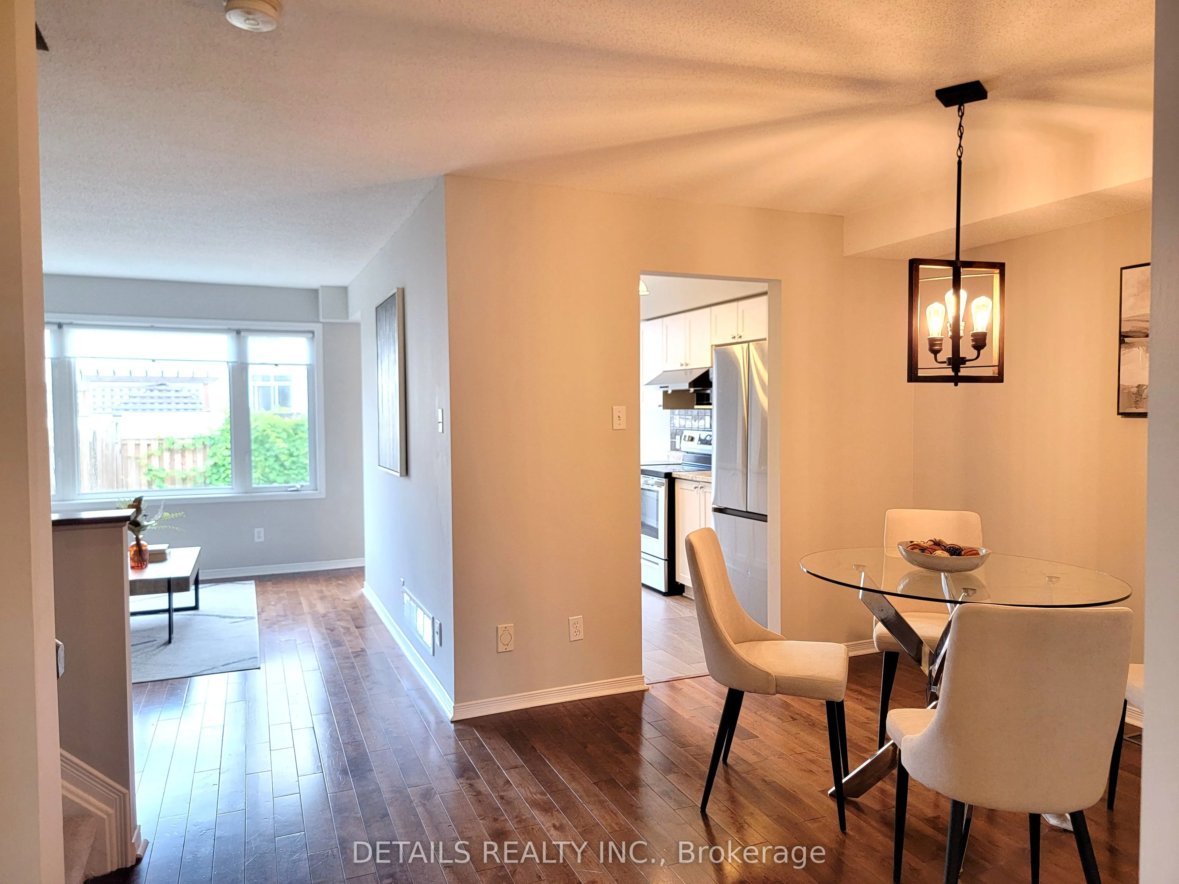 21 UPNEY Drive