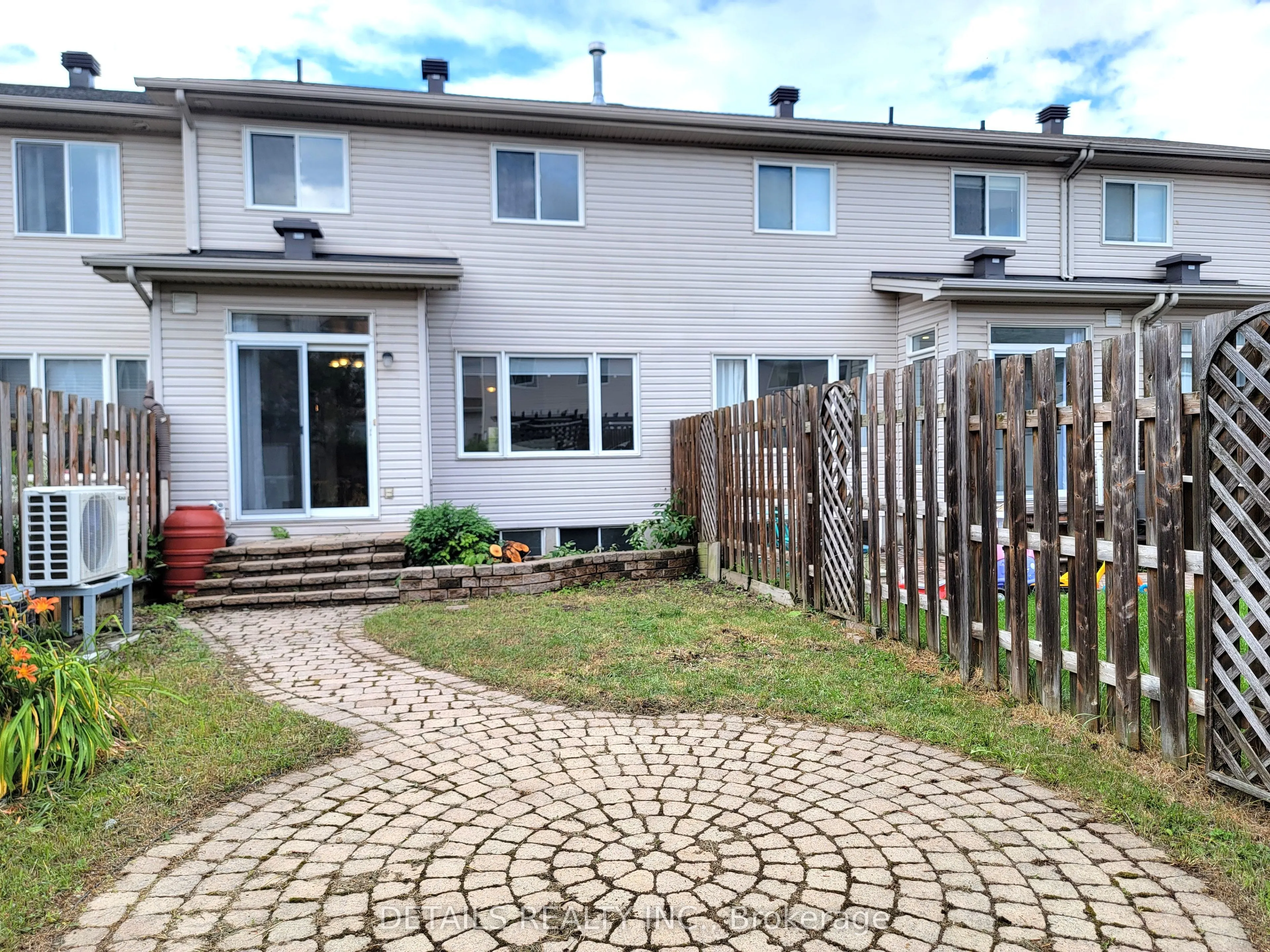 21 UPNEY Drive