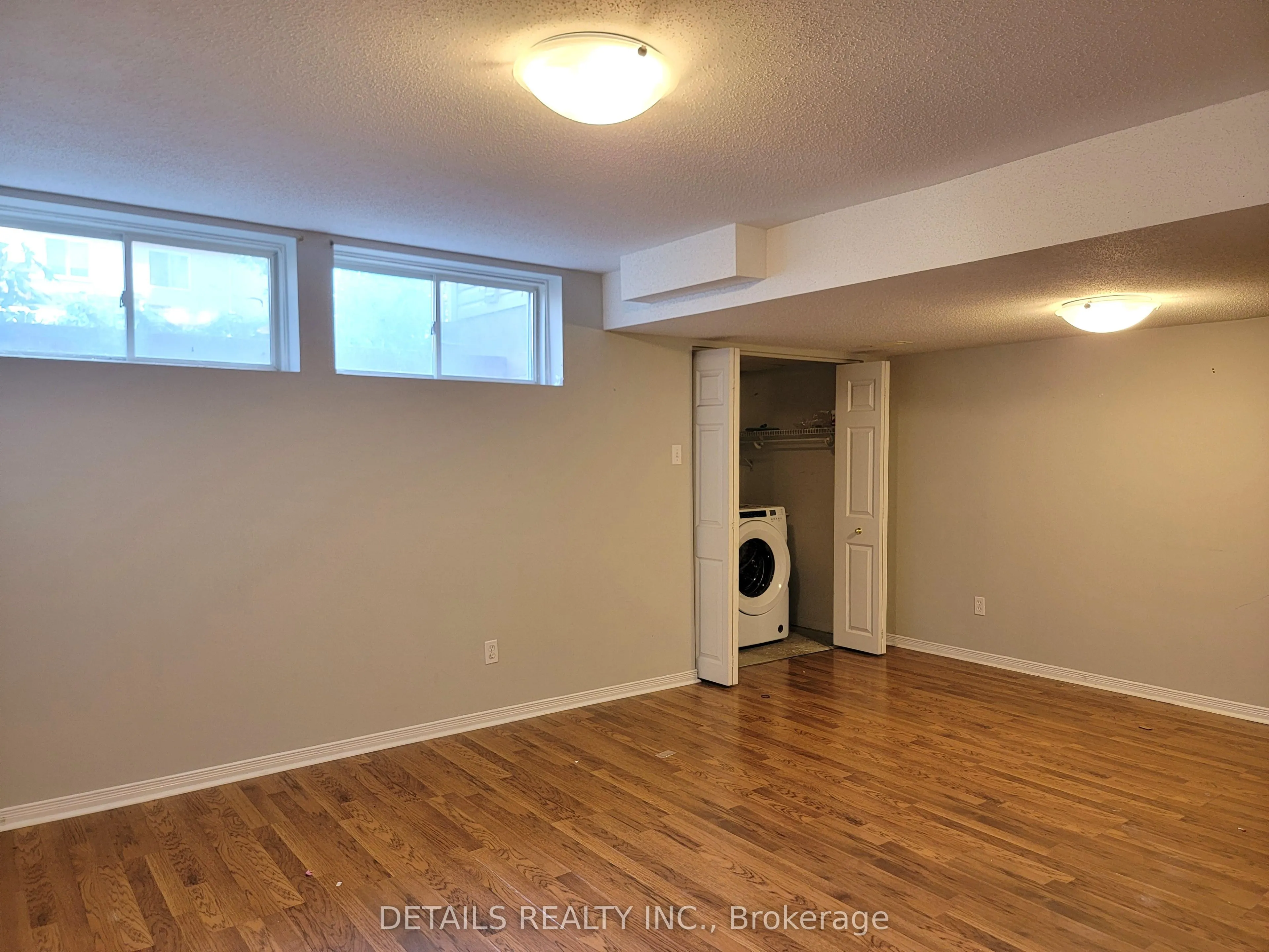21 UPNEY Drive