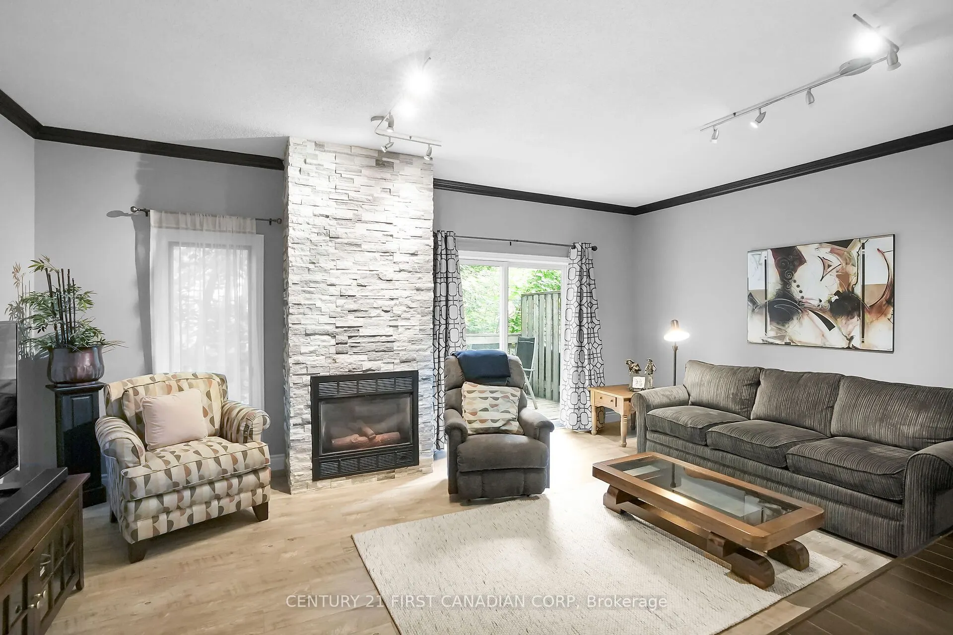 9 Ailsa Place #11