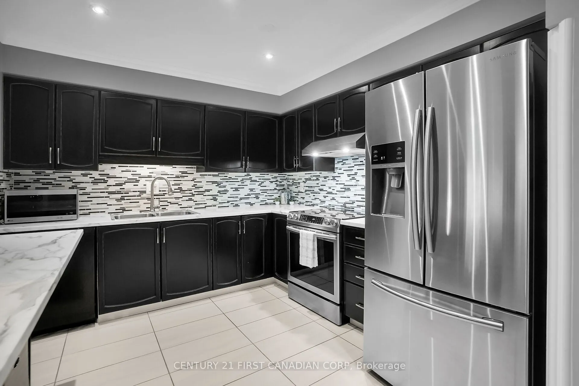9 Ailsa Place #11