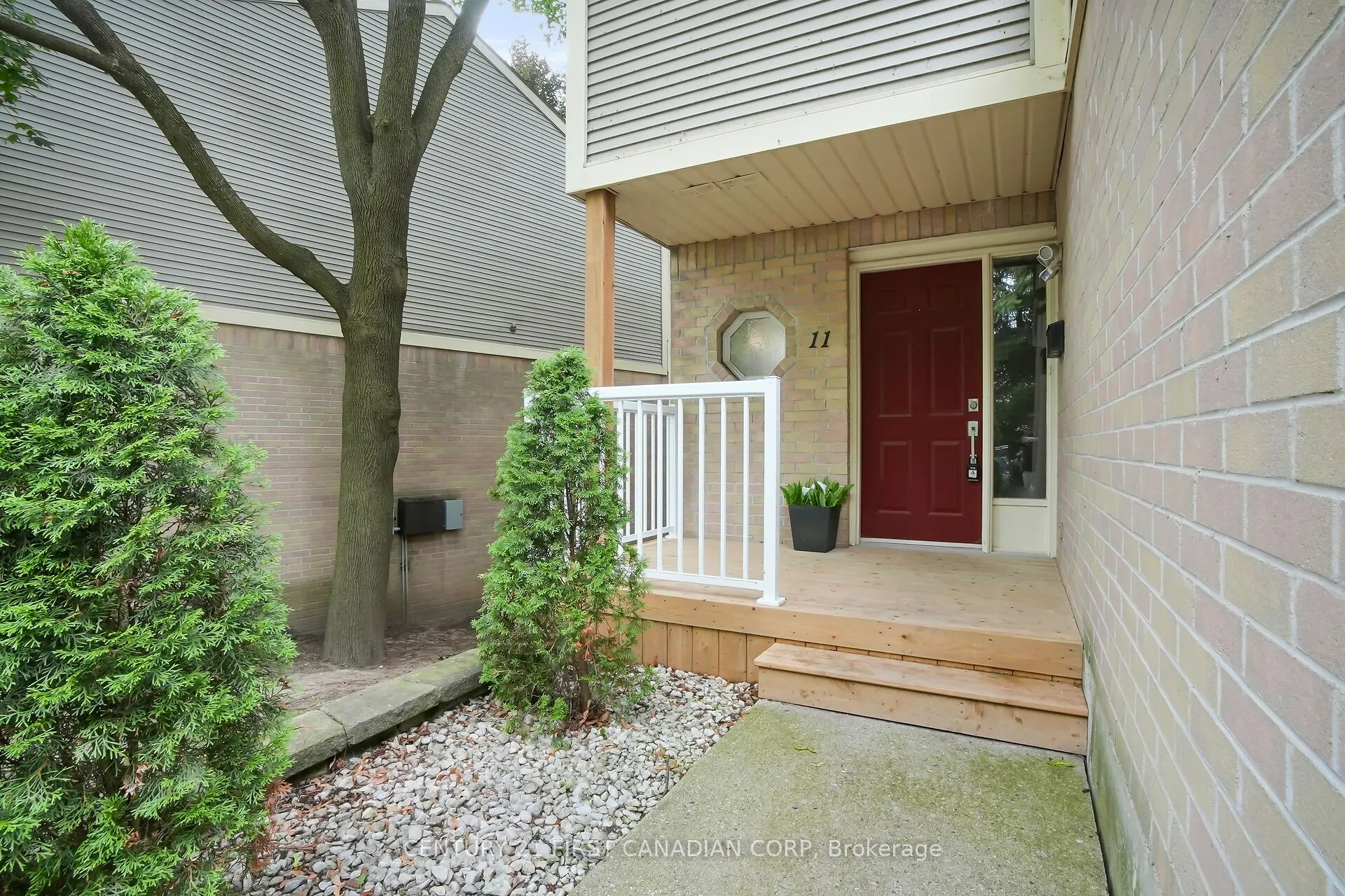 9 Ailsa Place #11