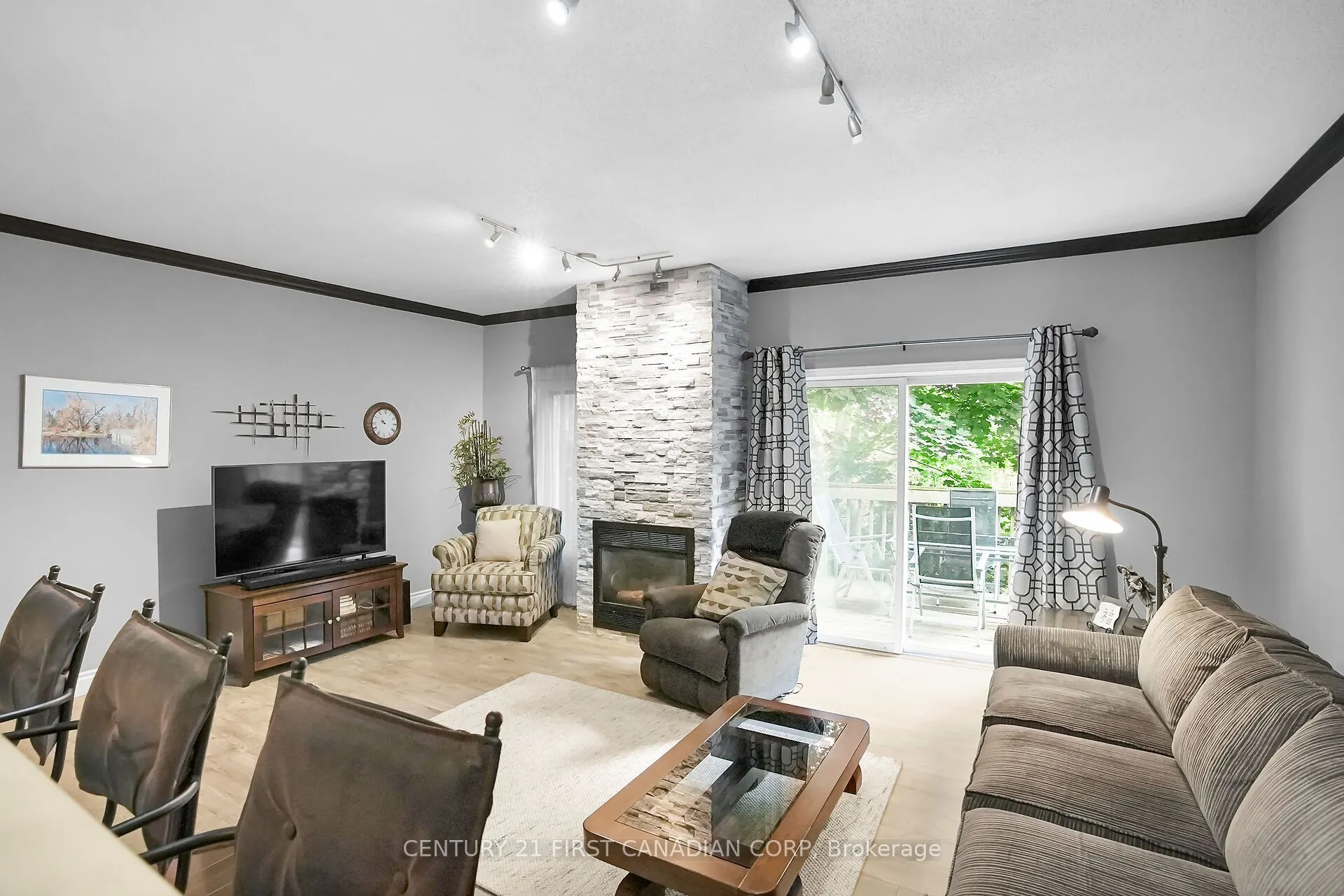 9 Ailsa Place #11