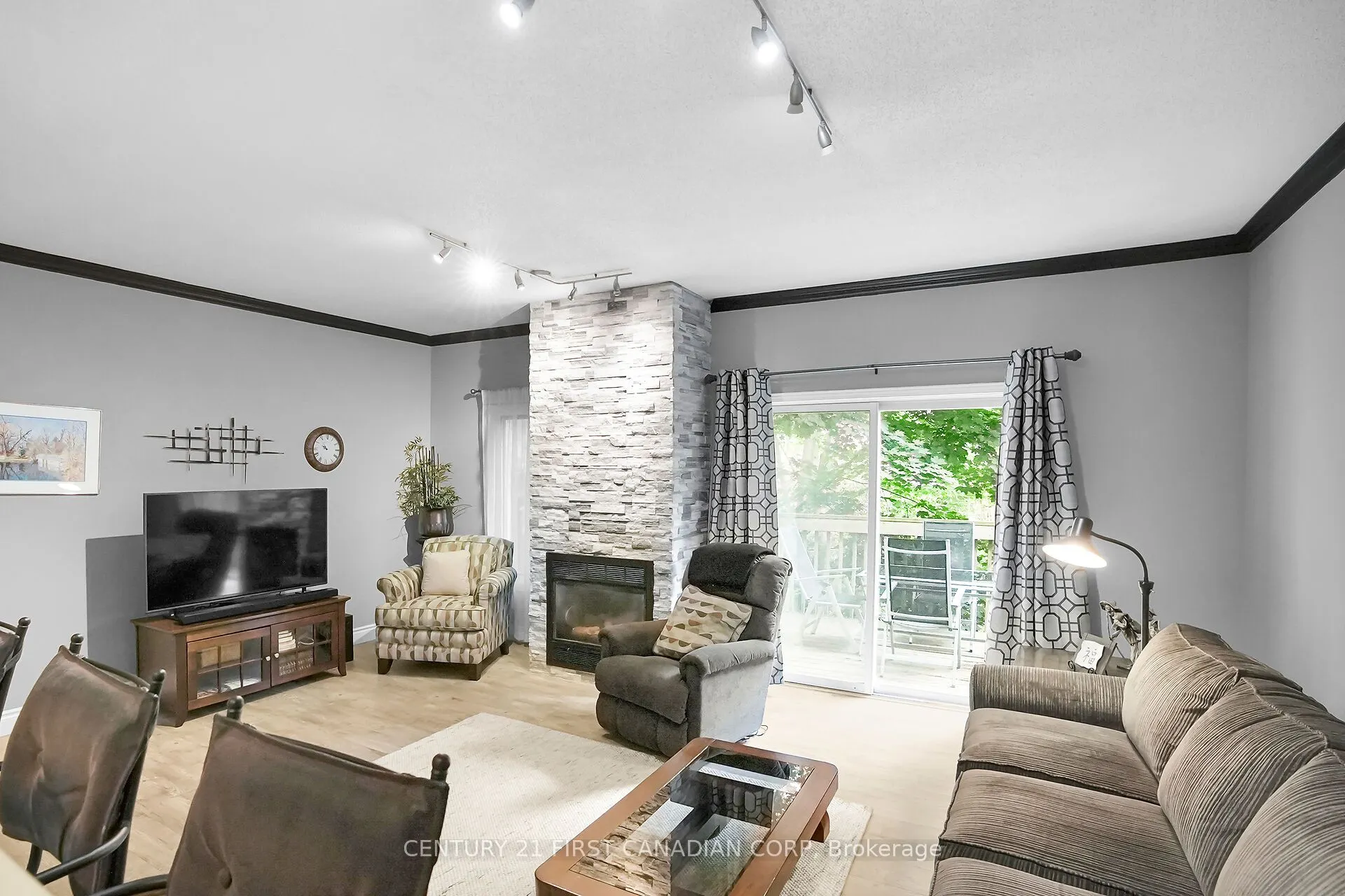 9 Ailsa Place #11