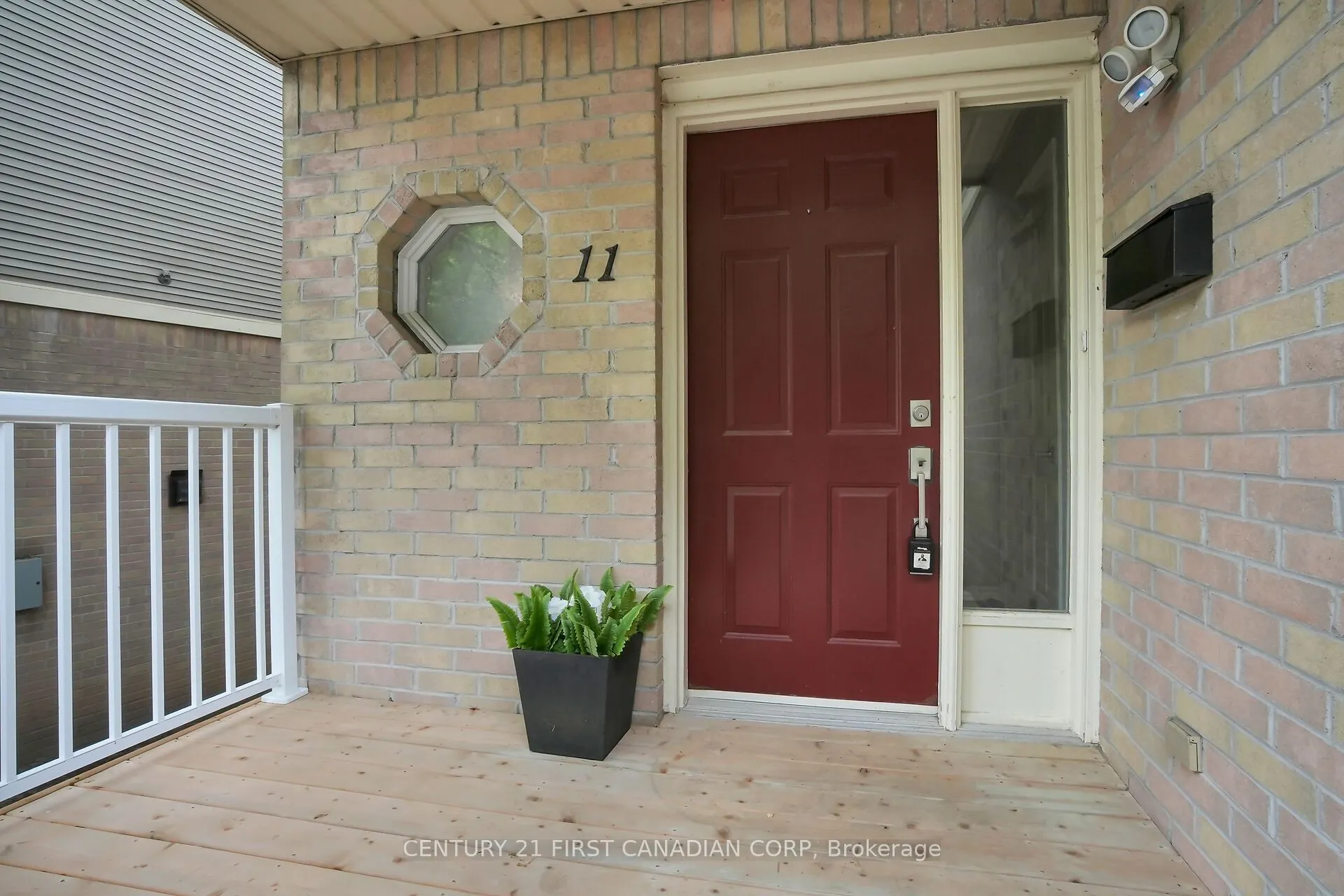 9 Ailsa Place #11