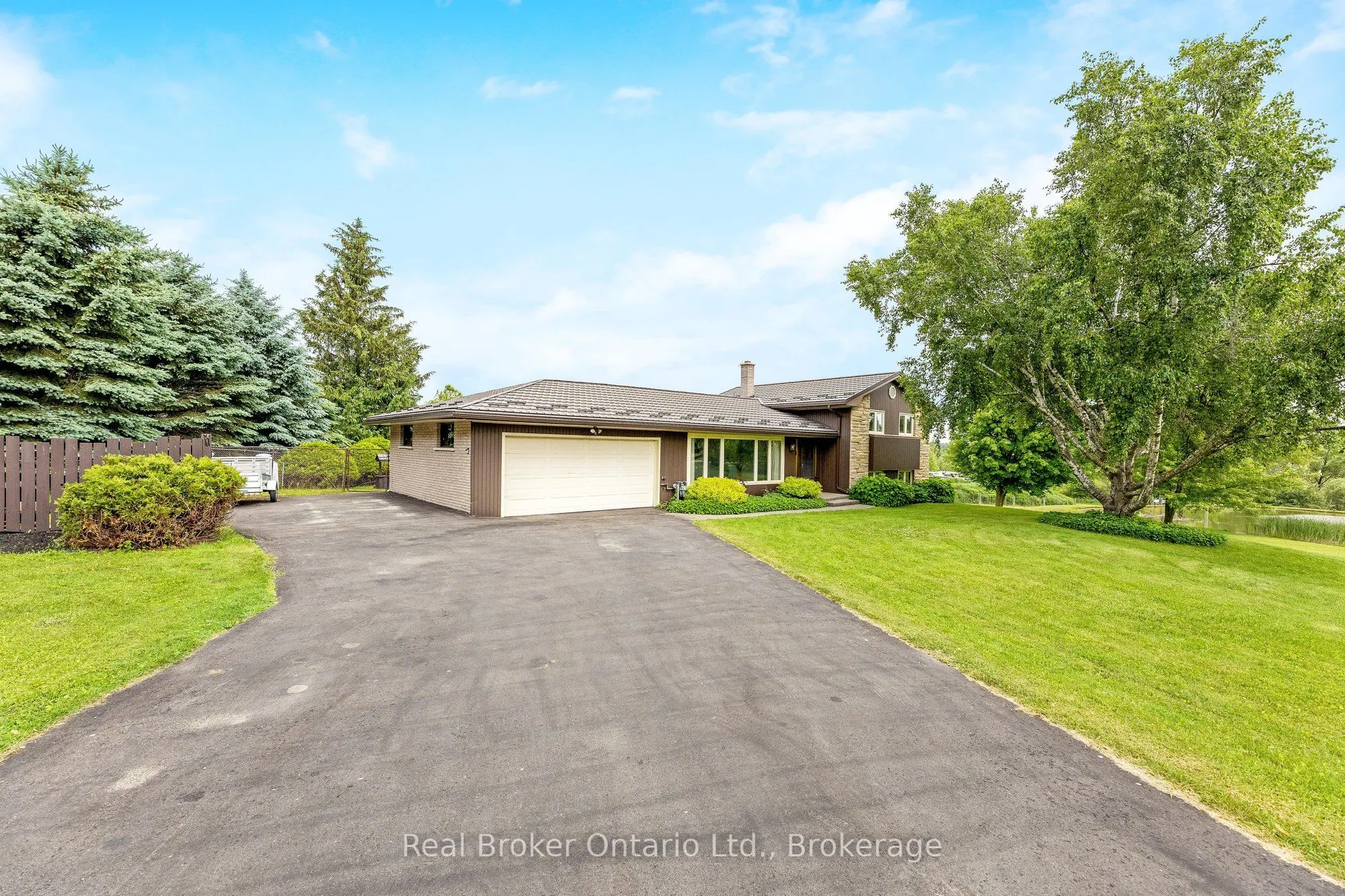 9412 Sideroad 17