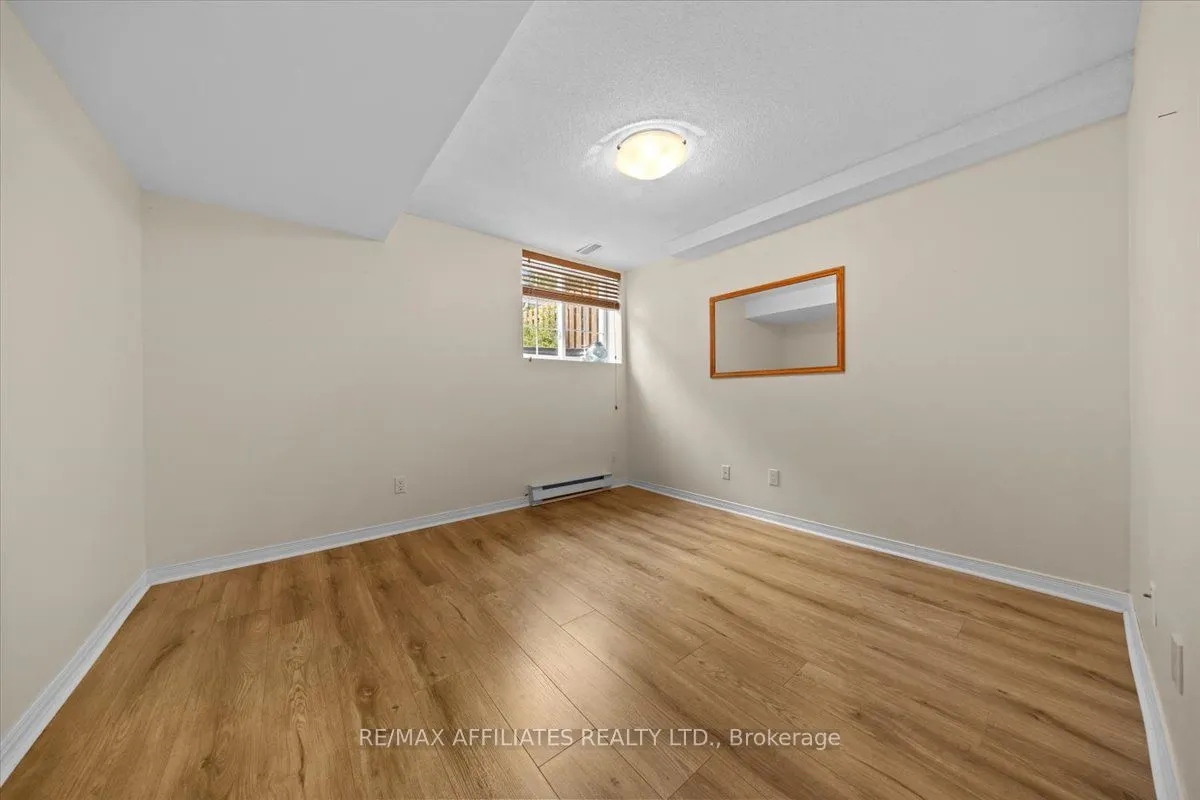 1694 Toulouse Crescent