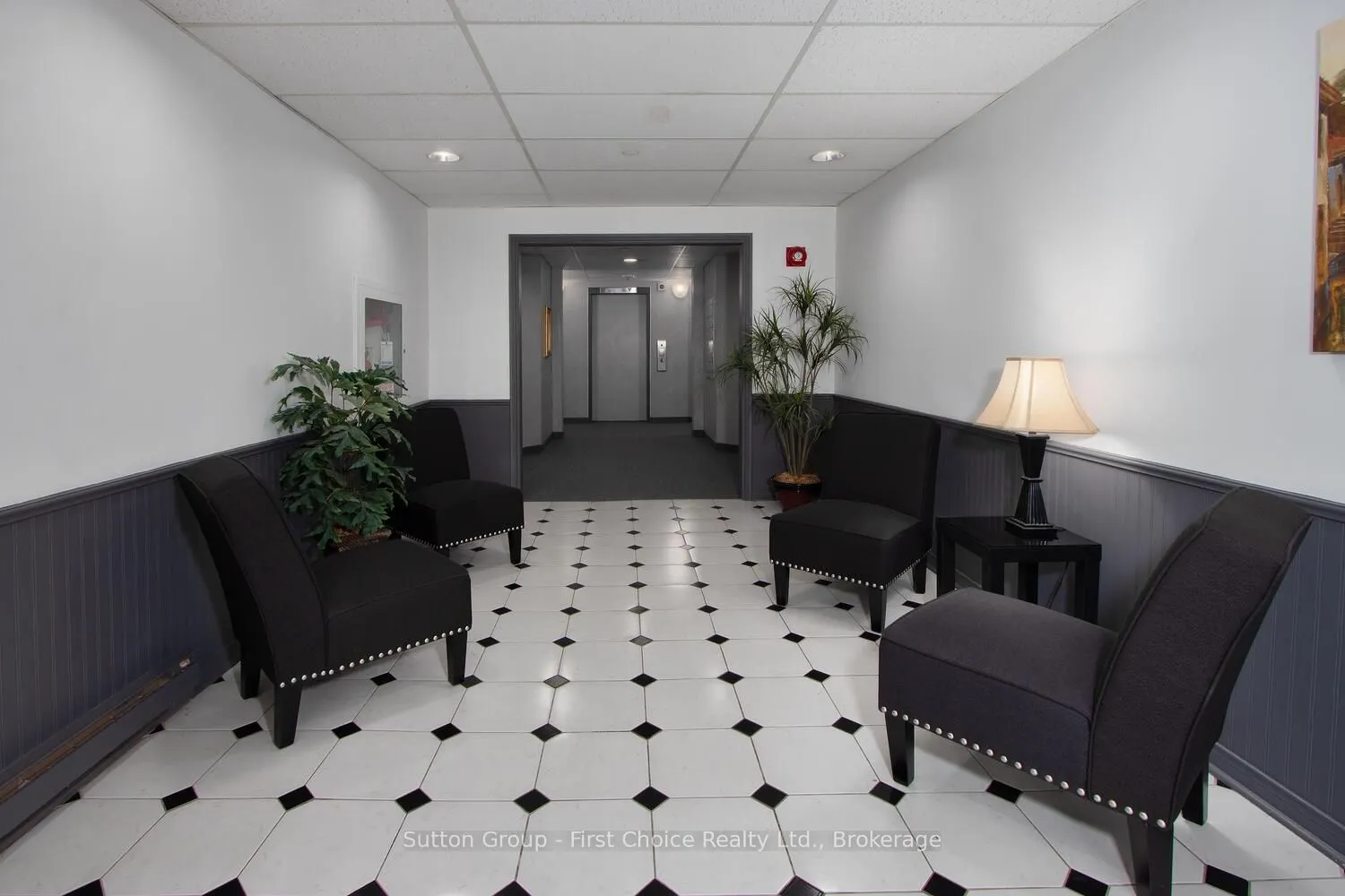11 Cobourg Street, #401