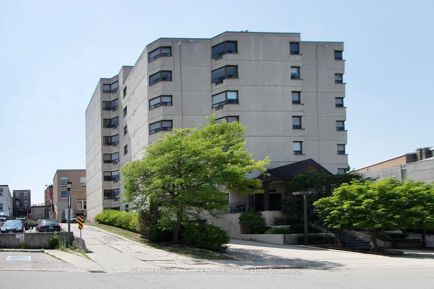11 Cobourg Street, #401
