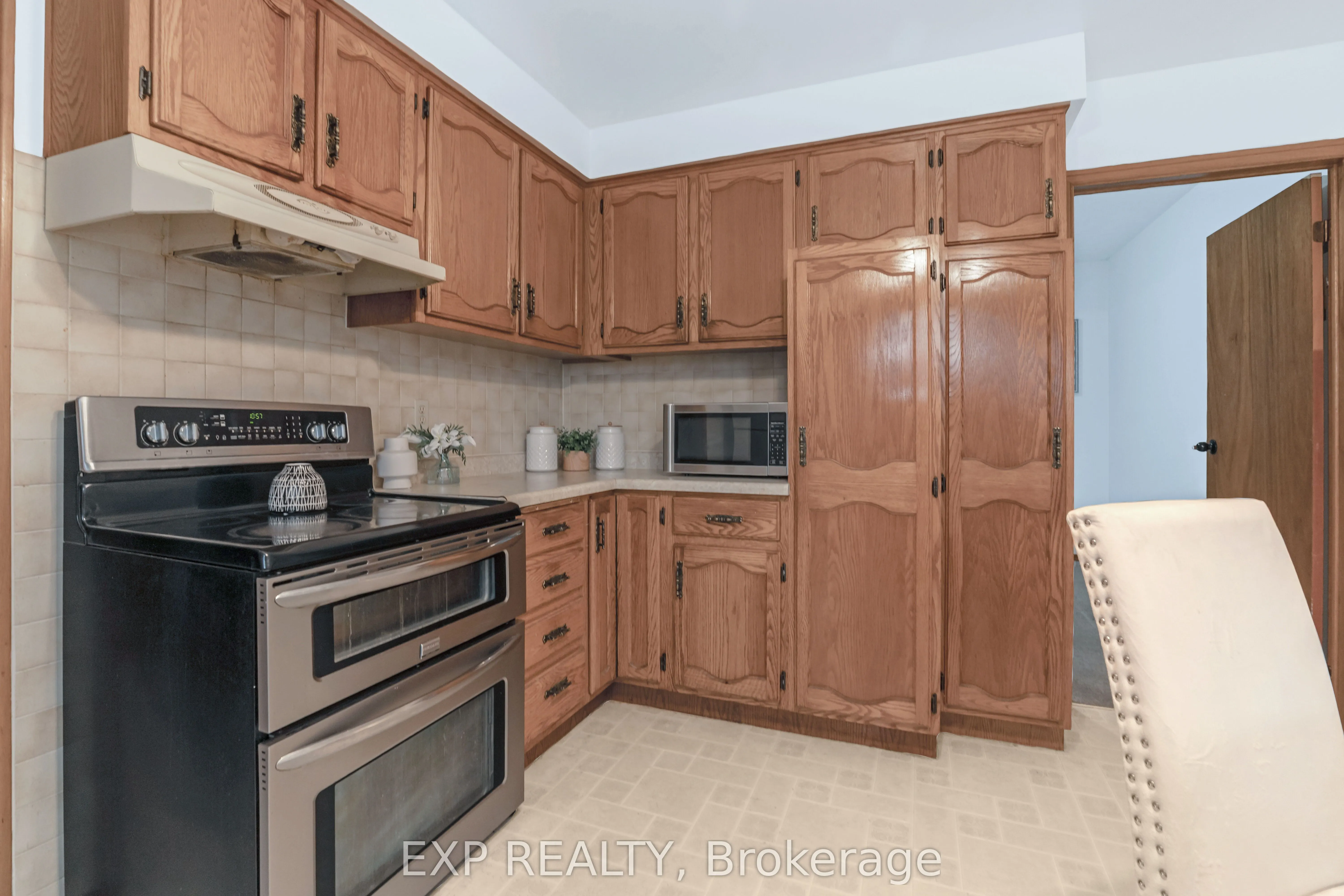 131 Countryside Crescent