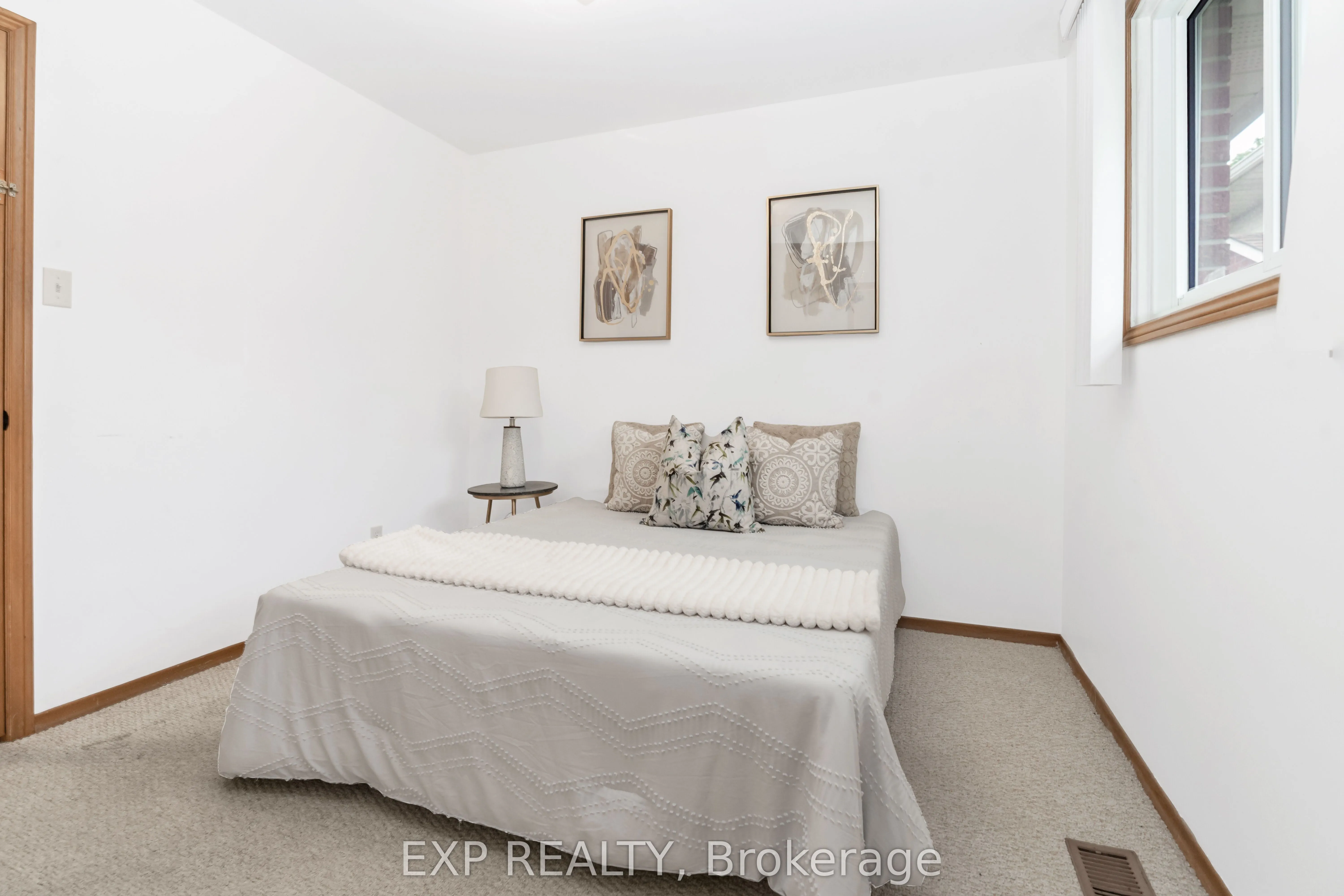 131 Countryside Crescent