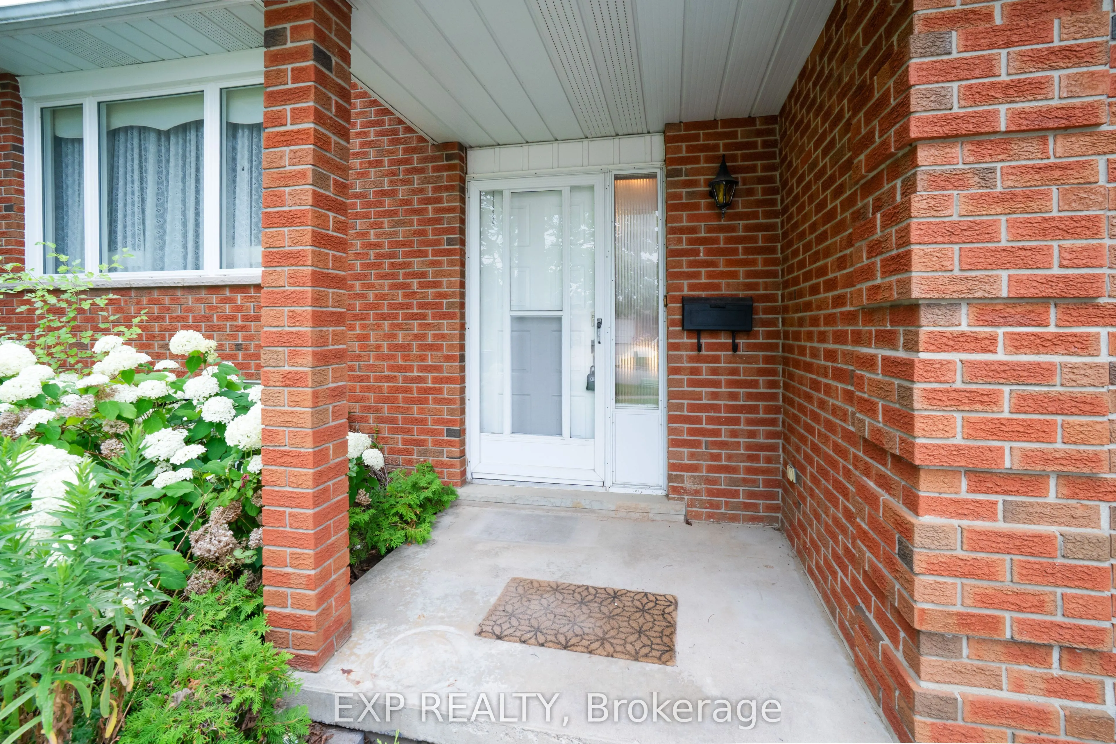 131 Countryside Crescent