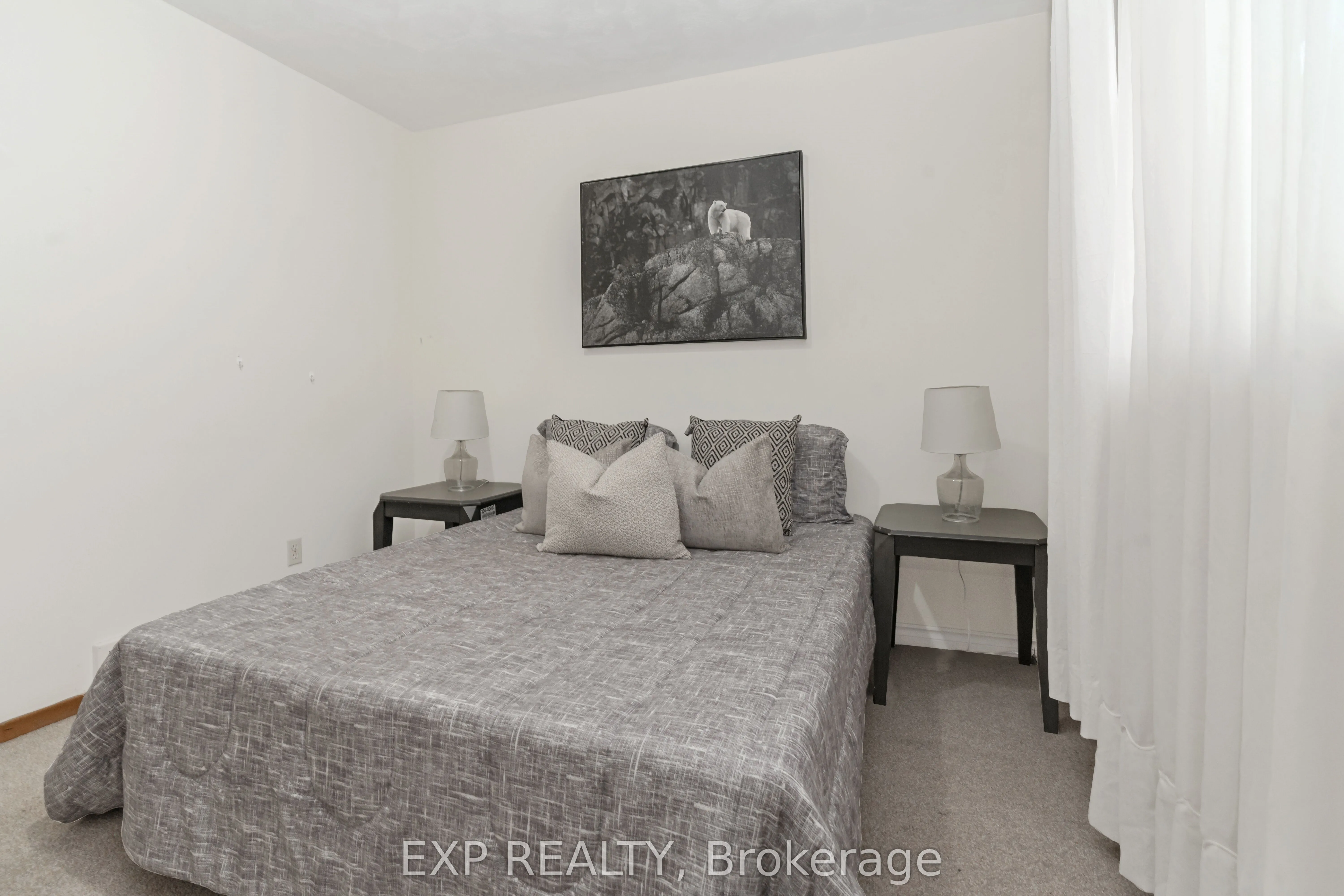 131 Countryside Crescent
