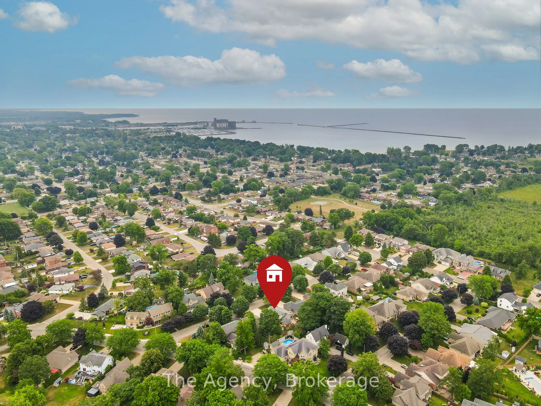 10 Westwood Drive