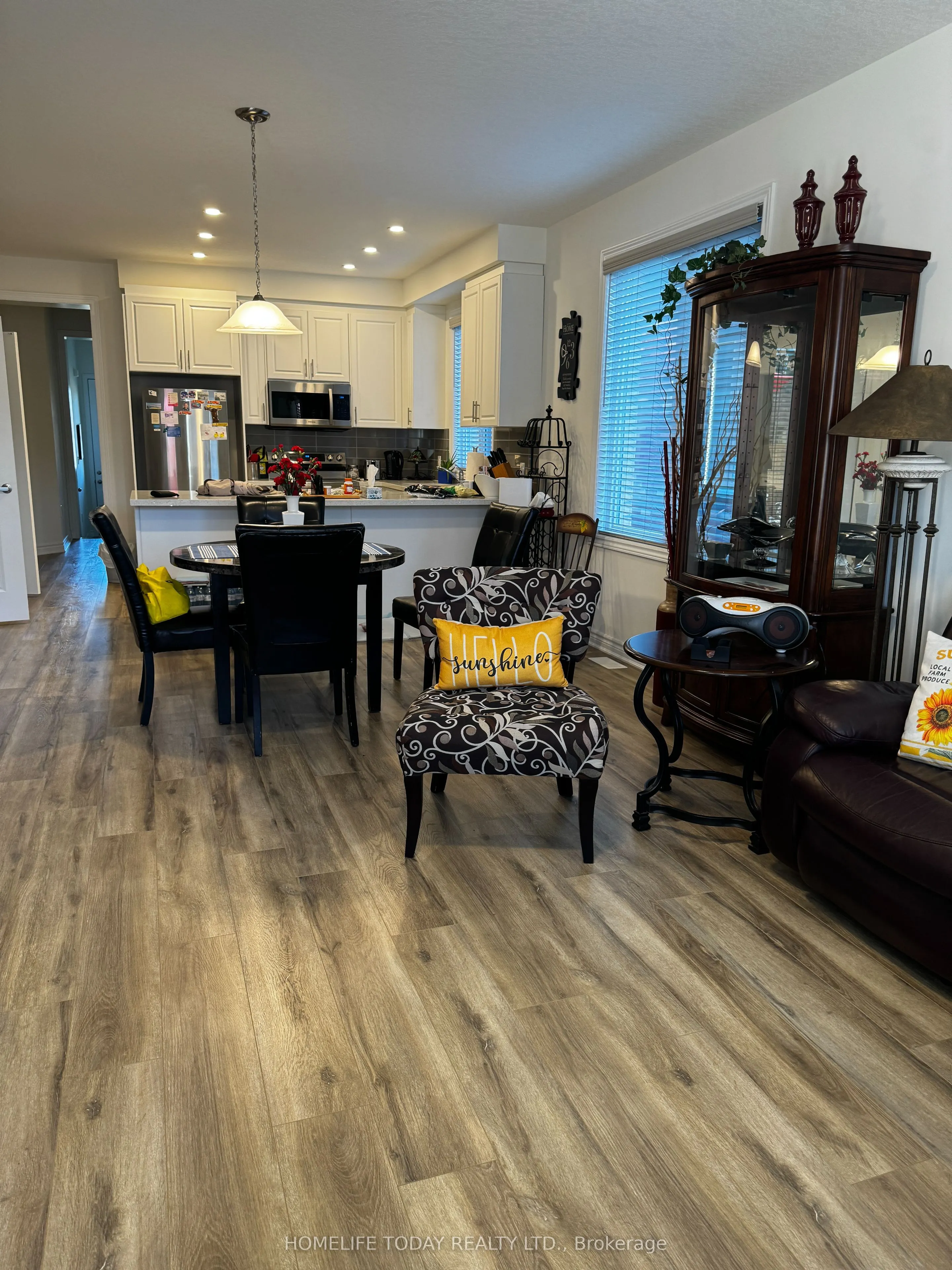 27 Seaton Crescent