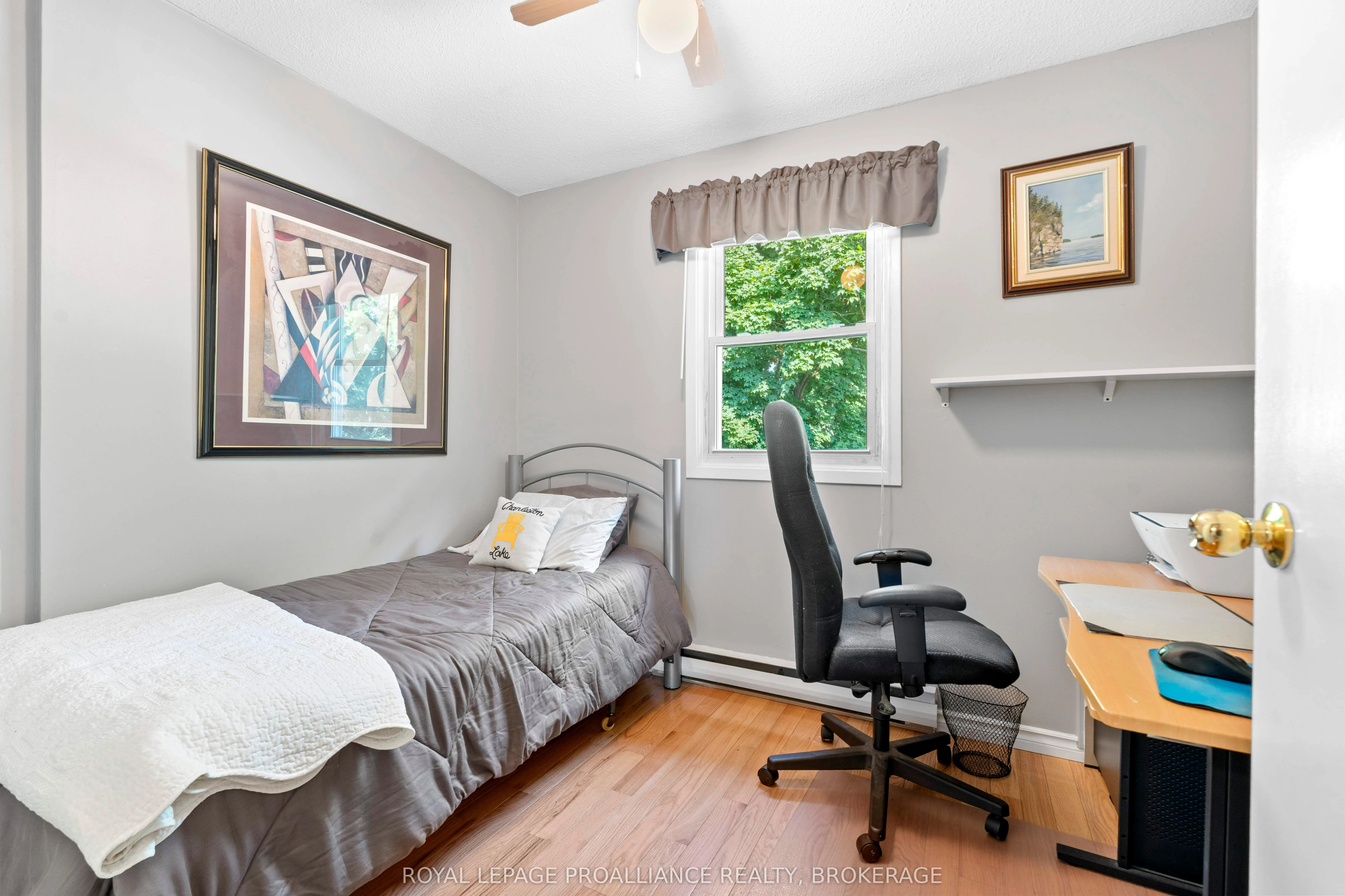 19 MacPherson Avenue, #29