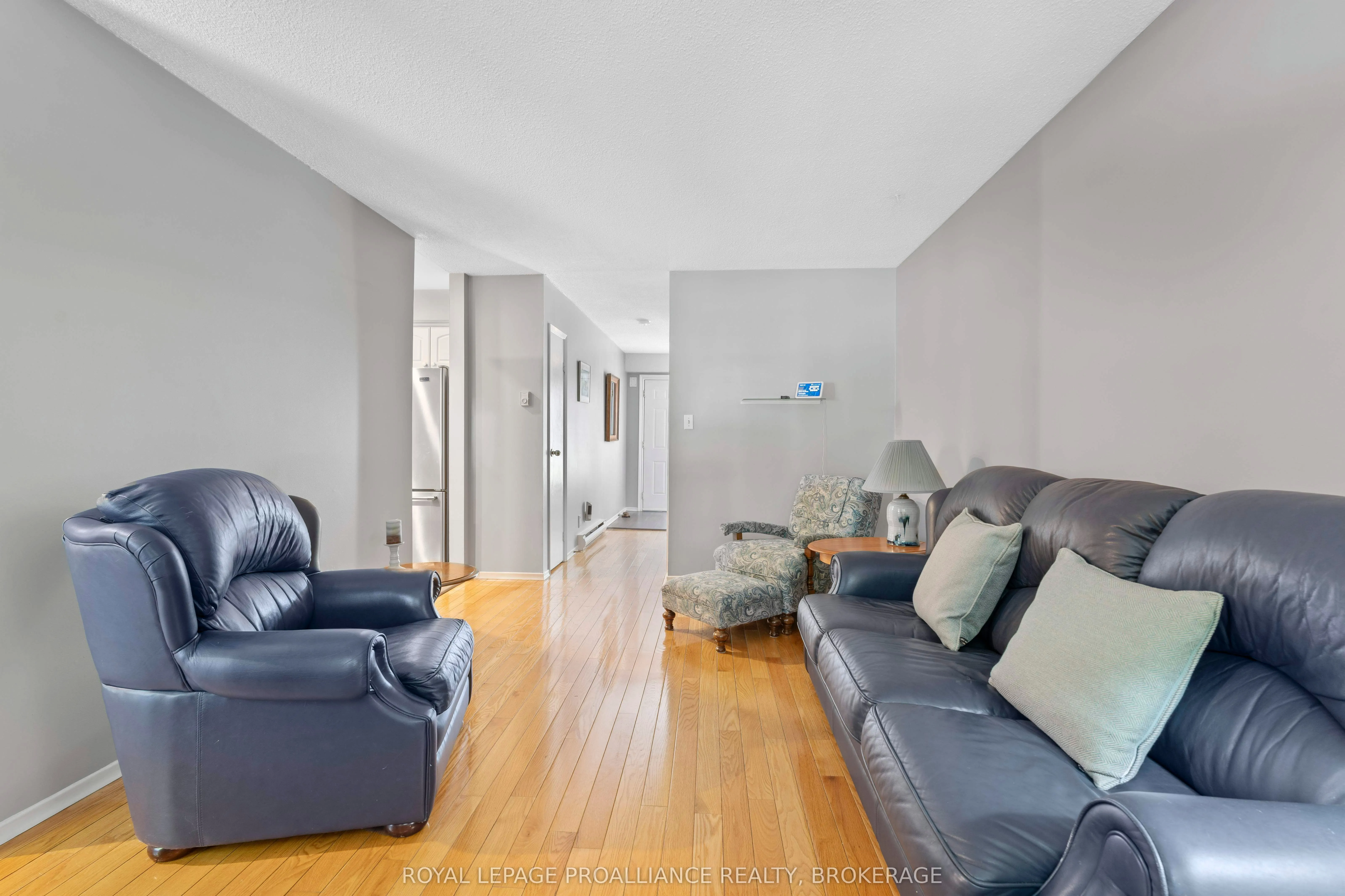 19 MacPherson Avenue, #29