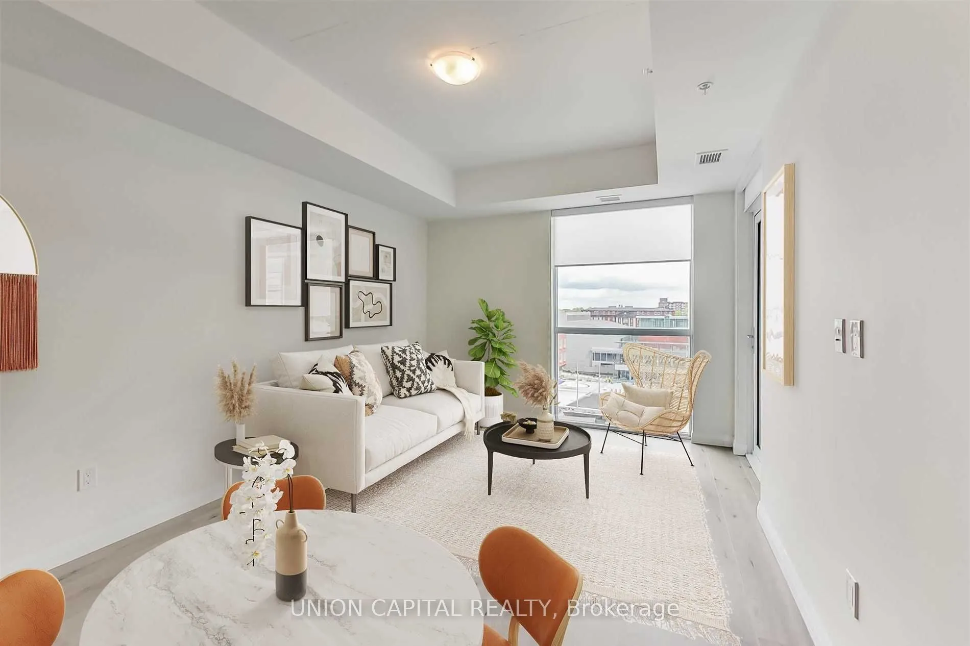 60 Charles Street W, #801